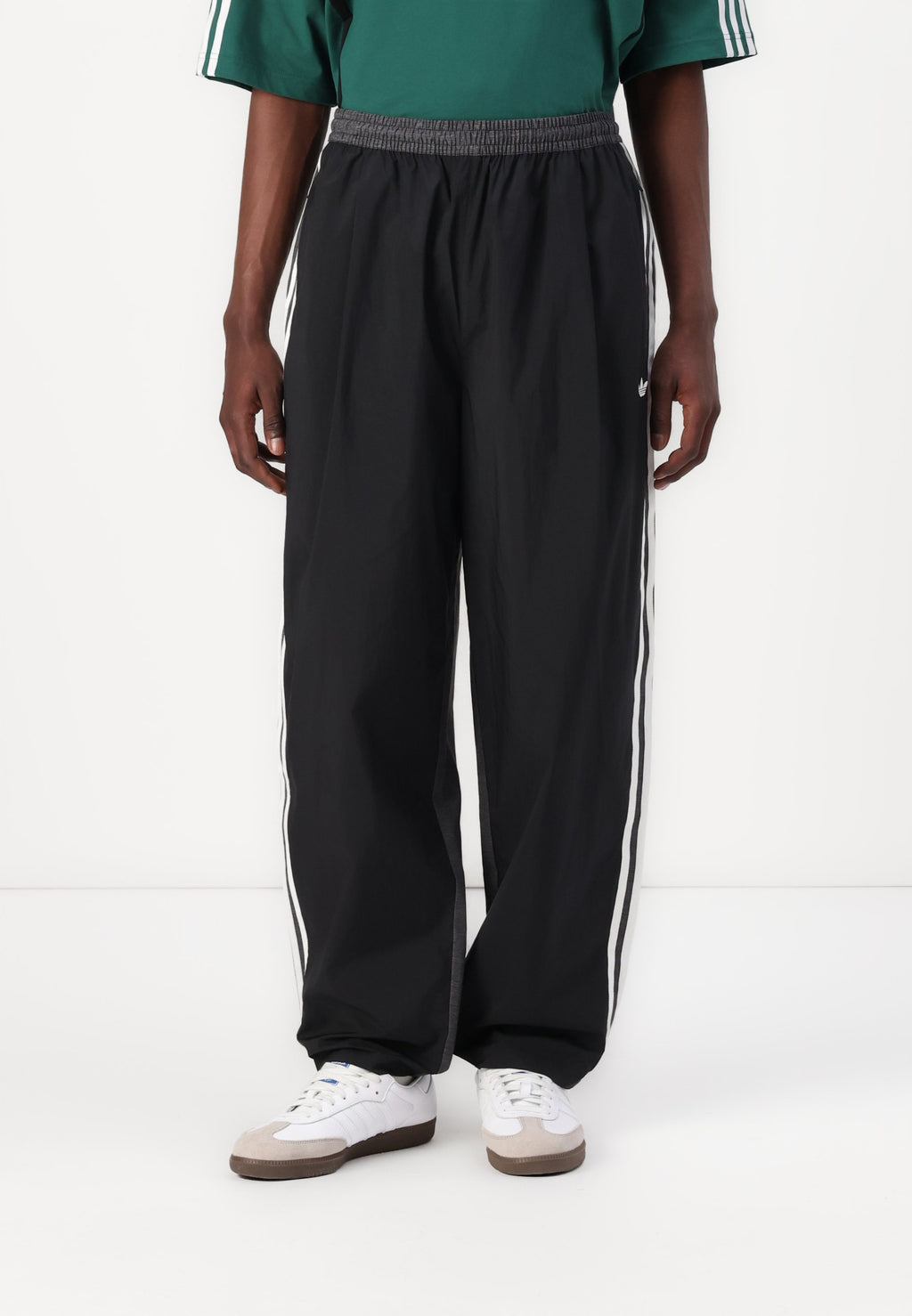 Tracksuit bottoms - black