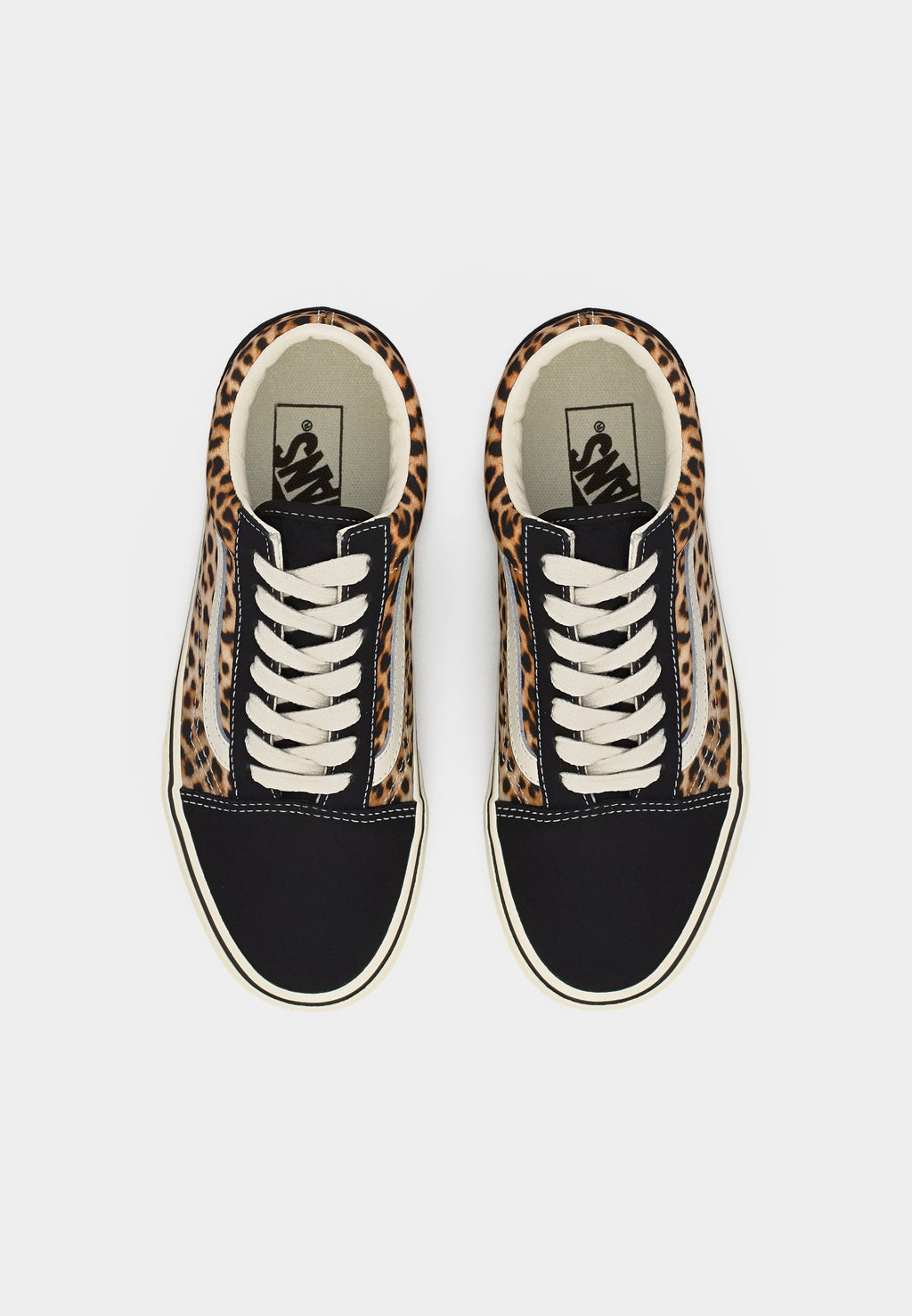 OLD SKOOL - Skate shoes - black