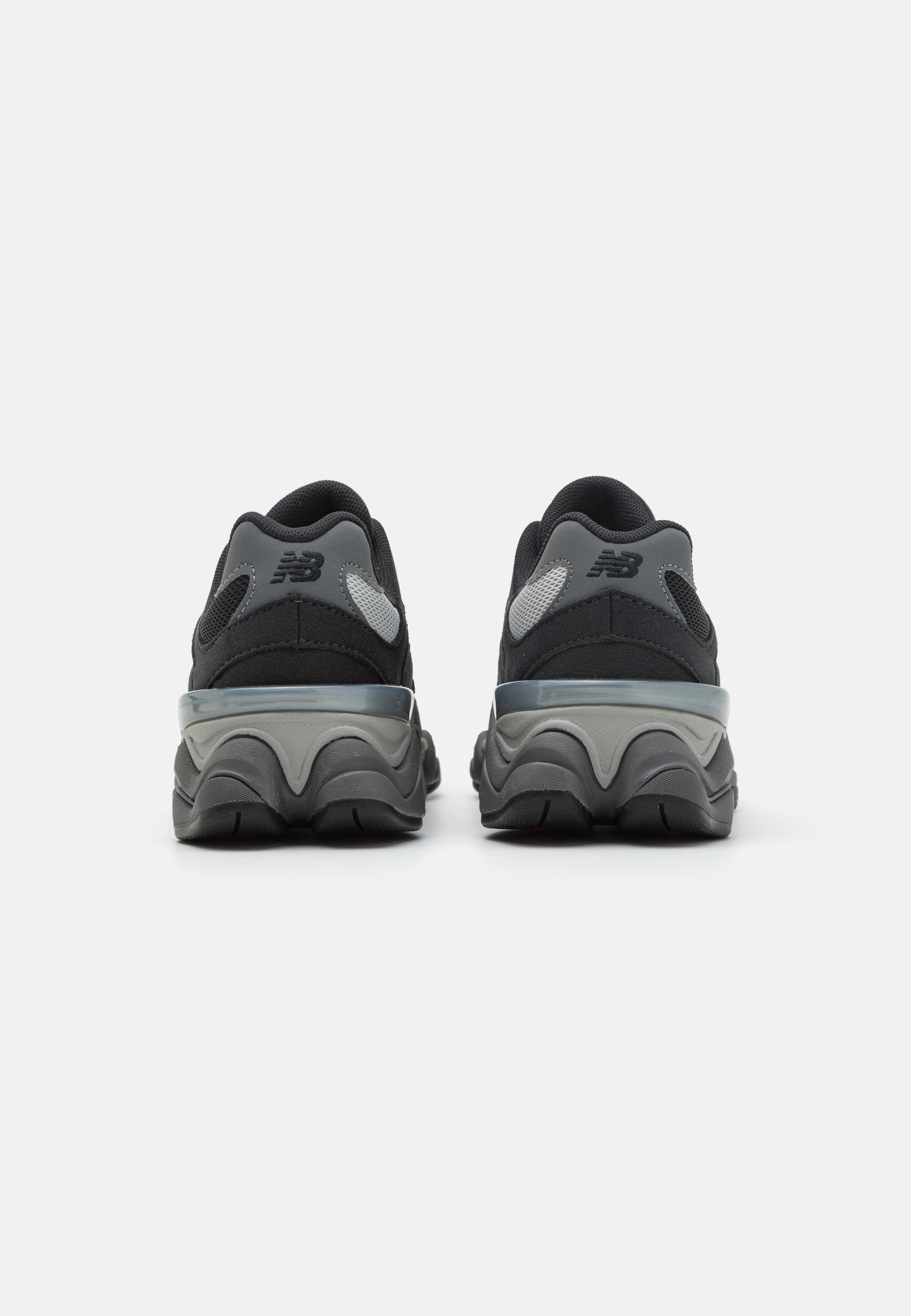 9060  - Trainers - black