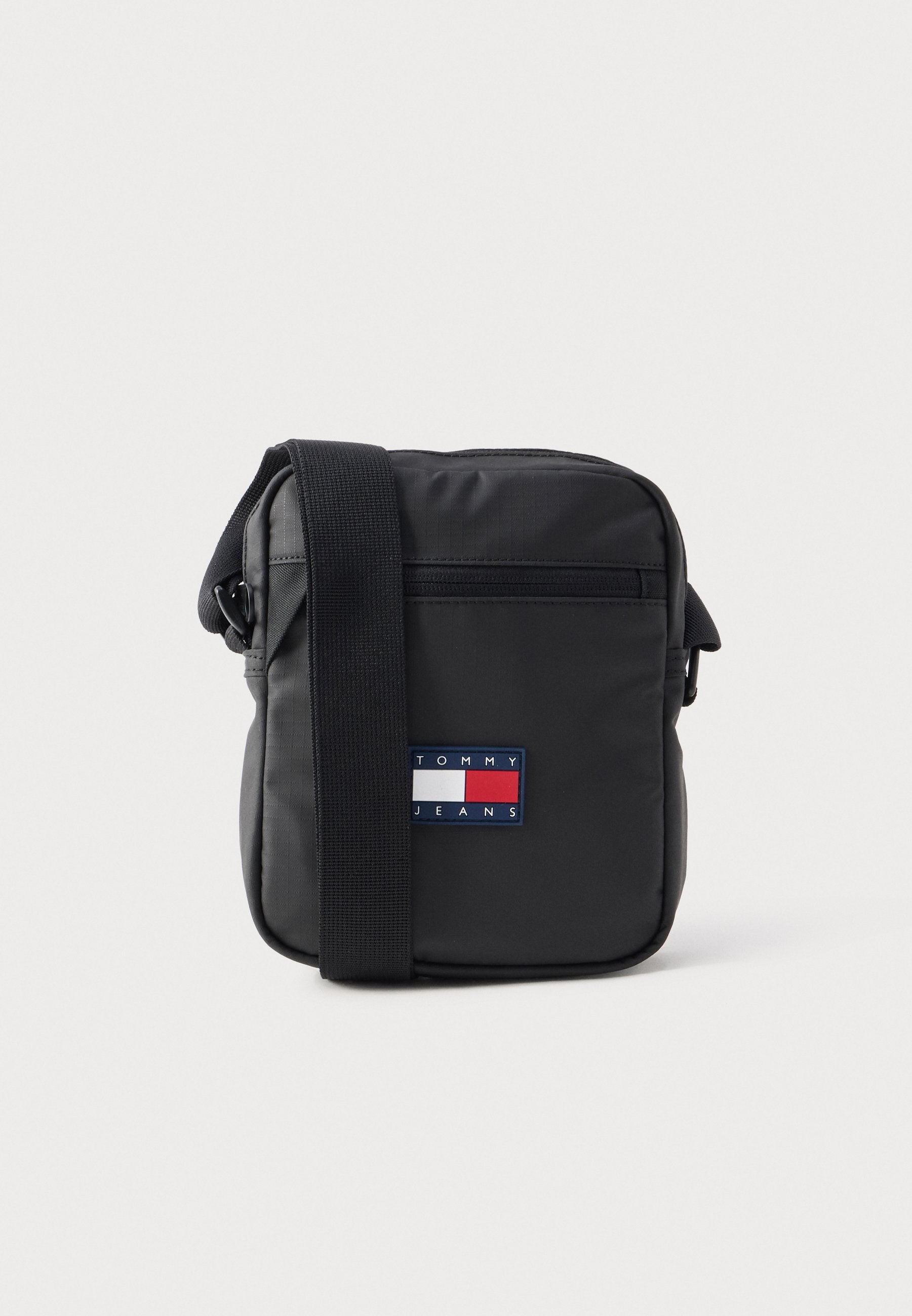 TECH WATERPROOF RIPSTOP CROSSBODY REPORTER BAG - Cross body bag - black