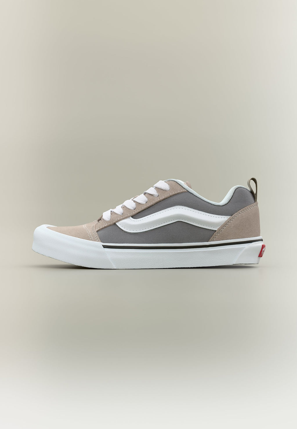 KNU SKOOL UNISEX - Skate shoes - frost gray