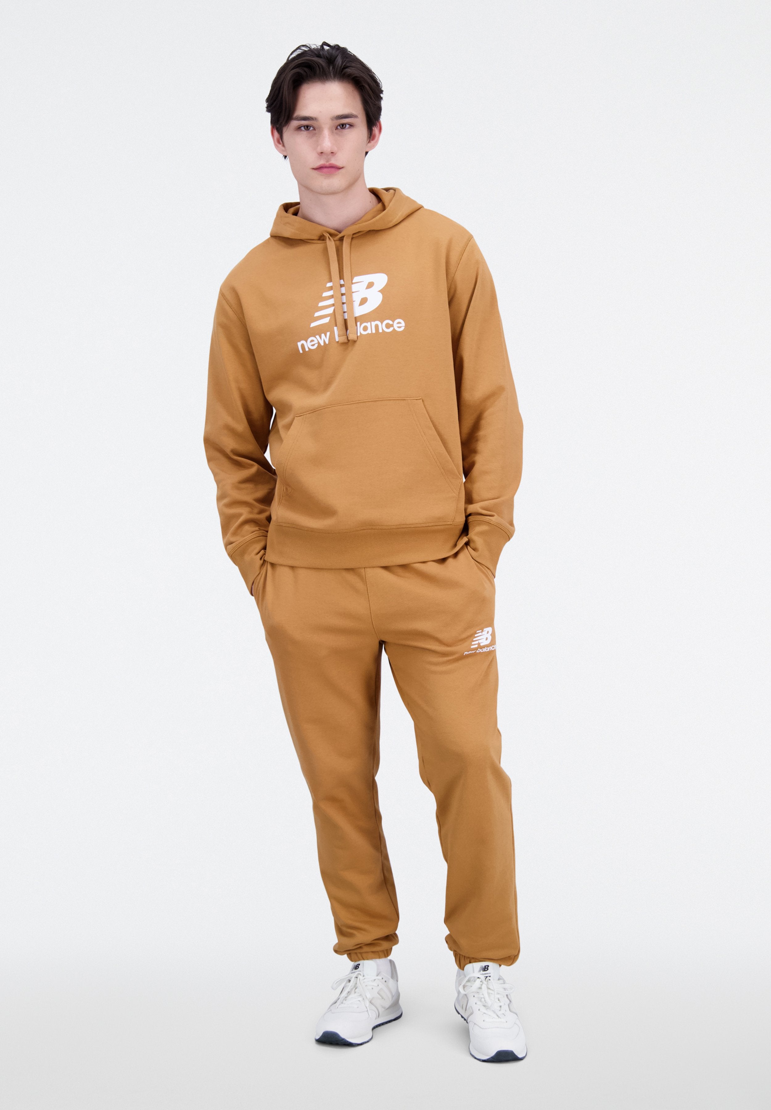 ESSENTIALS STACKED LOGO HOODIE - Hoodie - tobacco