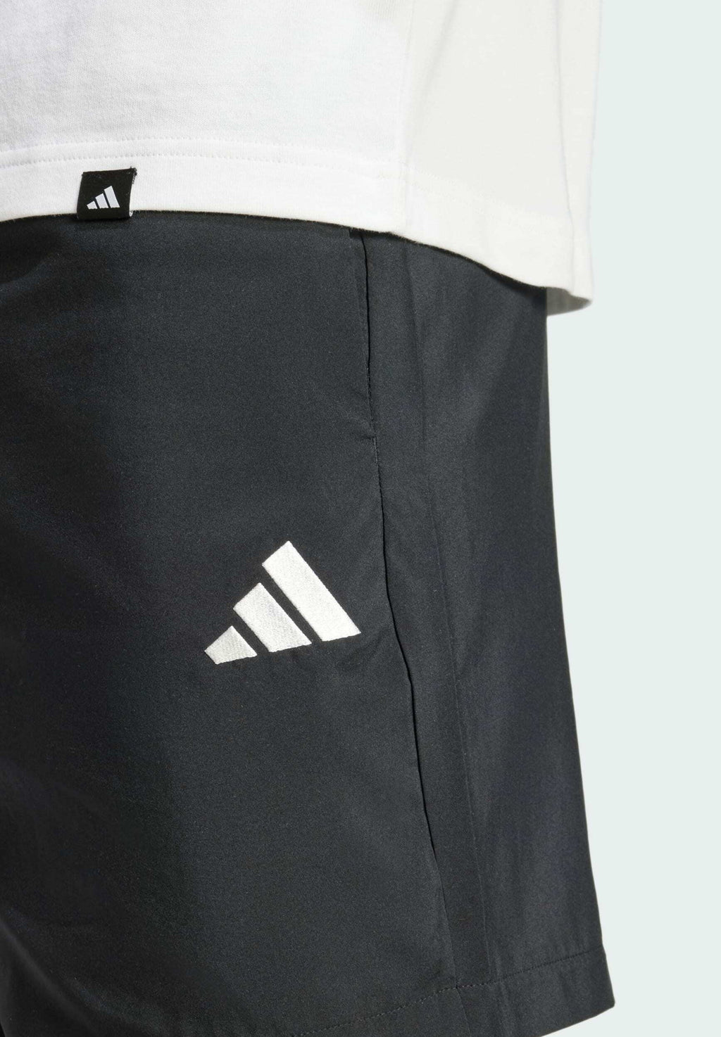 ESSENTIALS SMALL LOGO CHELSEA - Sports shorts - black white