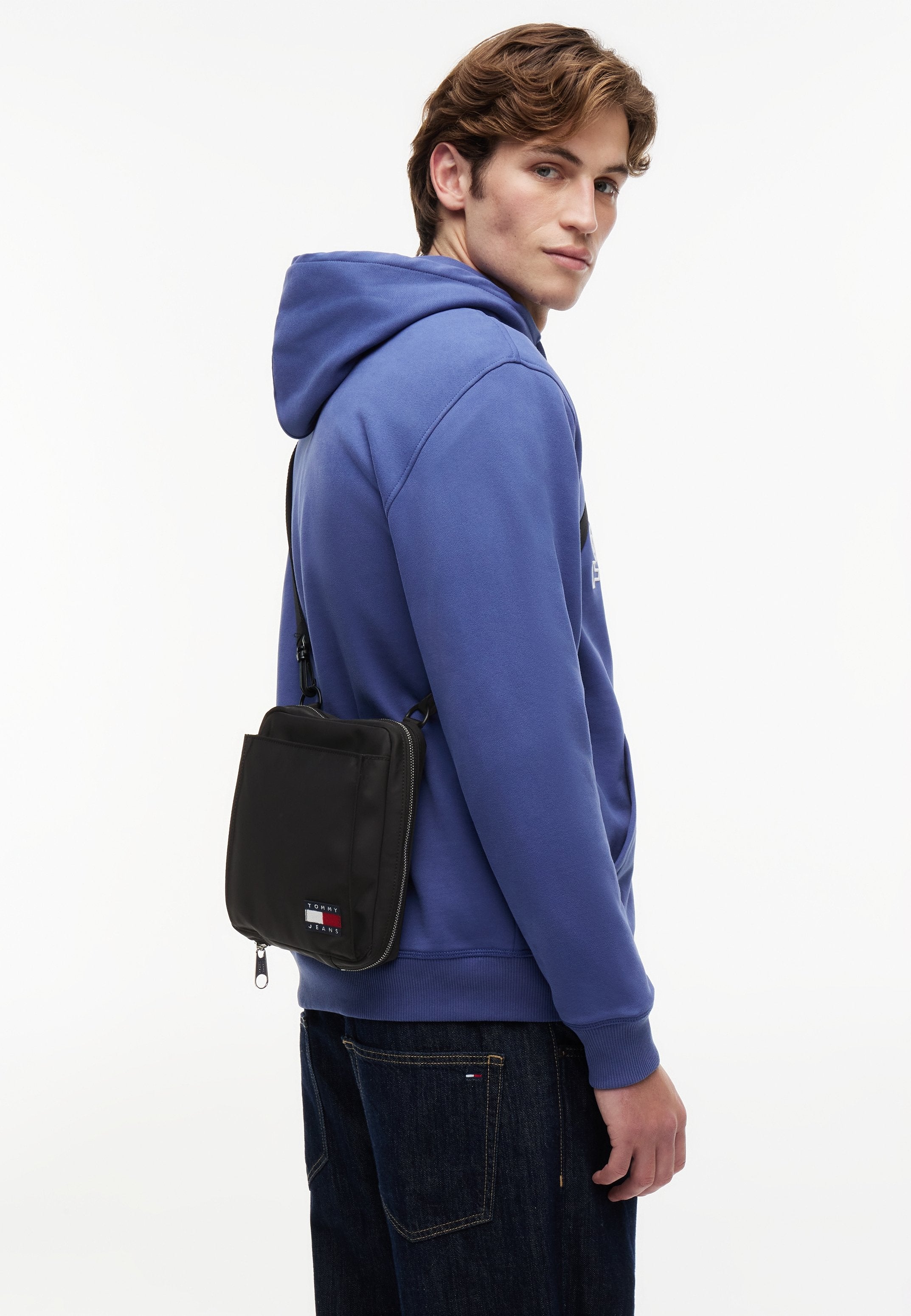 TJM FUNCTIONAL REPORTER TOTE - Cross body bag - black