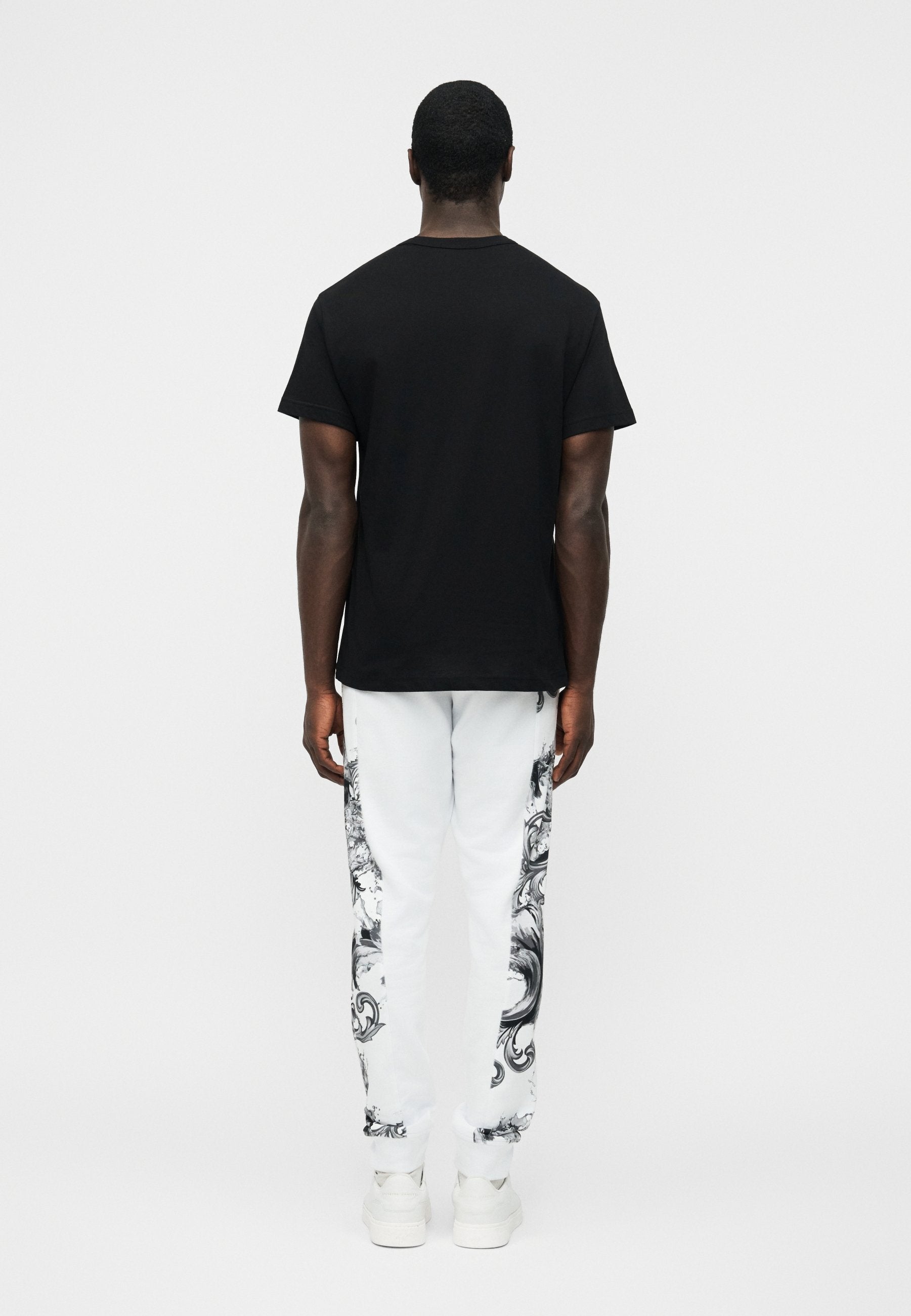 TRITON - Print T-shirt - black