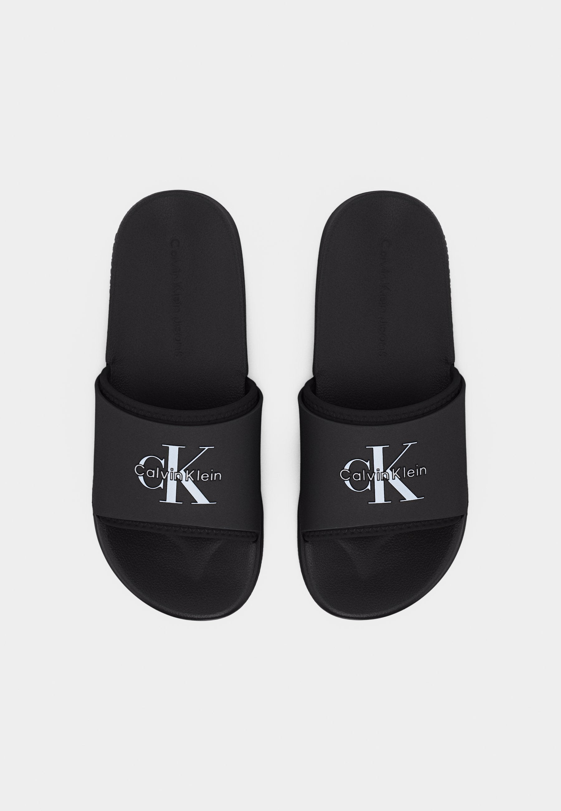 ESS SLIDE - Mules - black/bright white