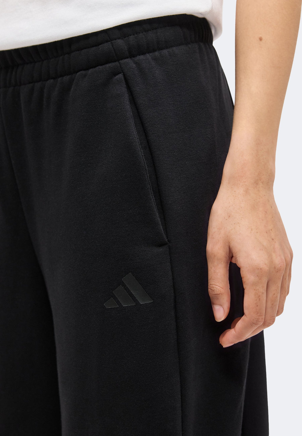 Tracksuit bottoms - black