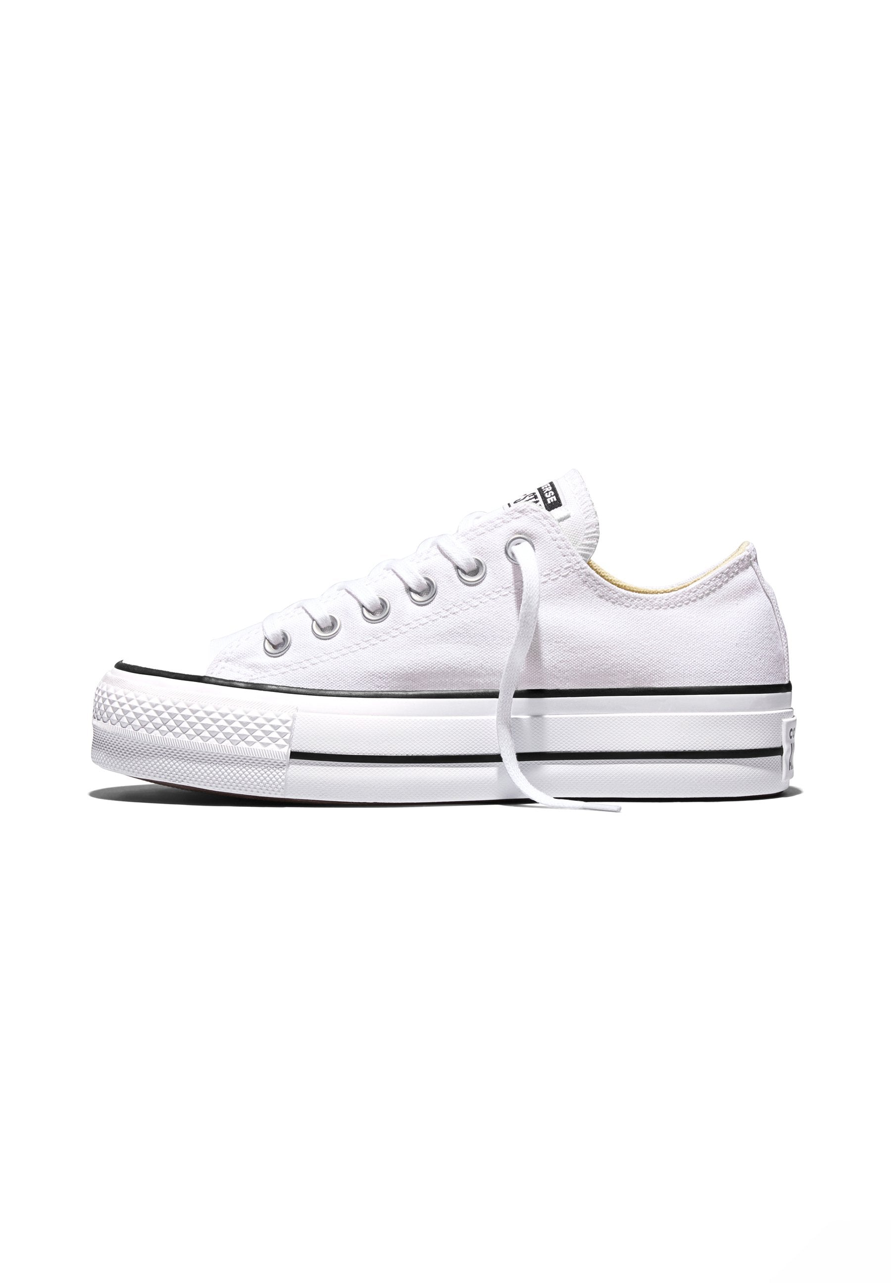 Trainers - white/garnet/navy