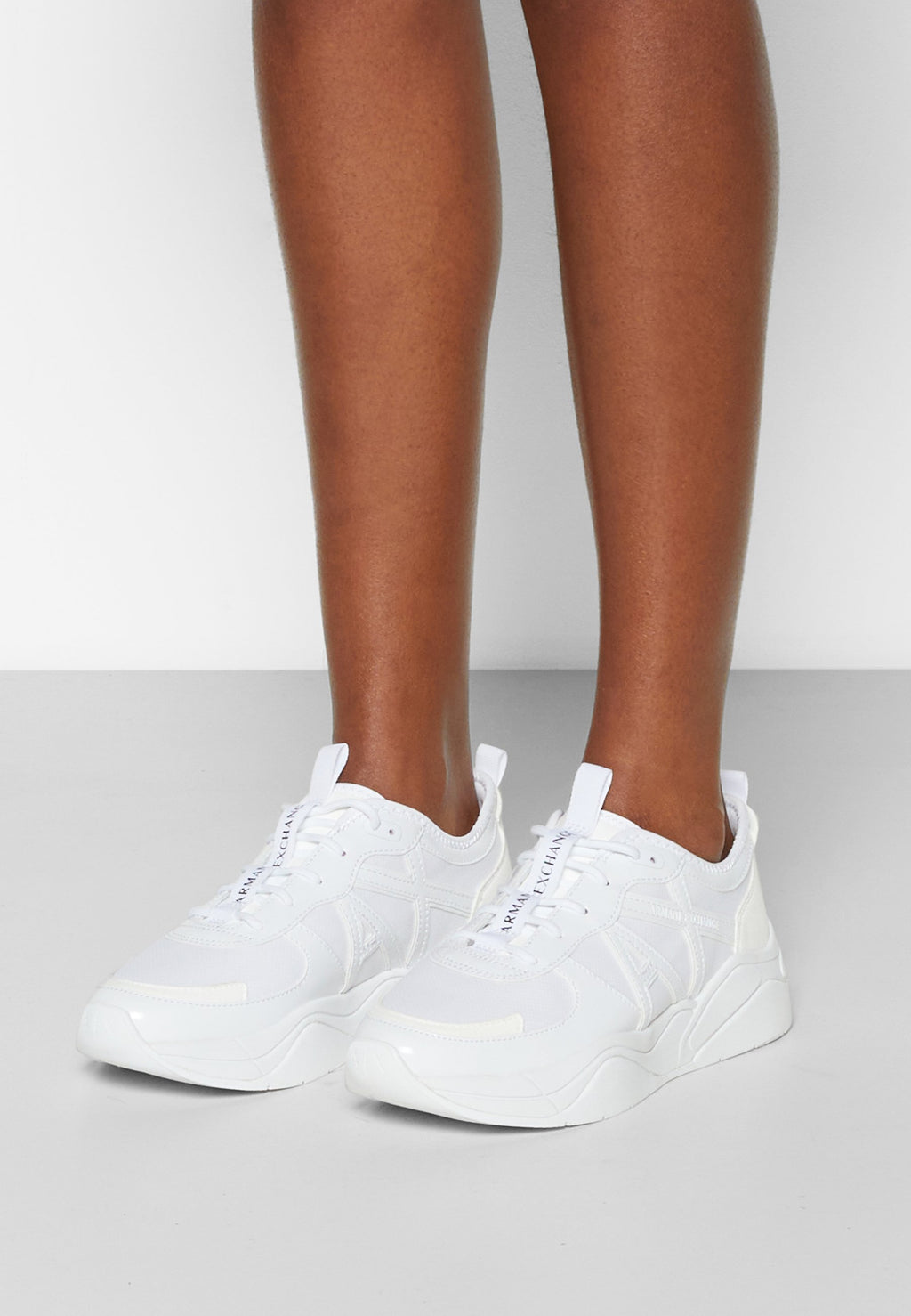 Trainers - white