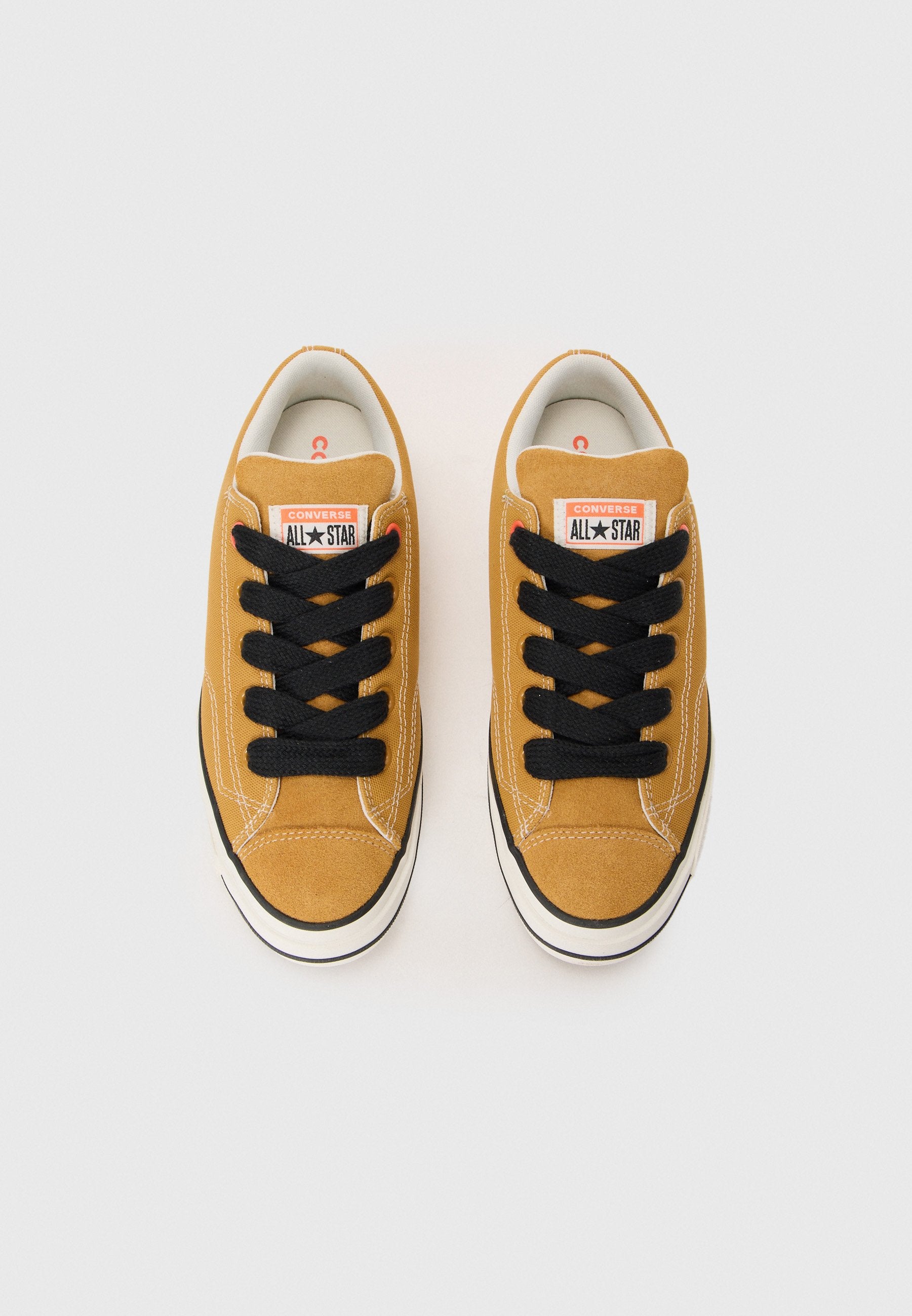 CHUCK TAYLOR PUFF UNISEX - Trainers - honey stick/vintage white/fire drill