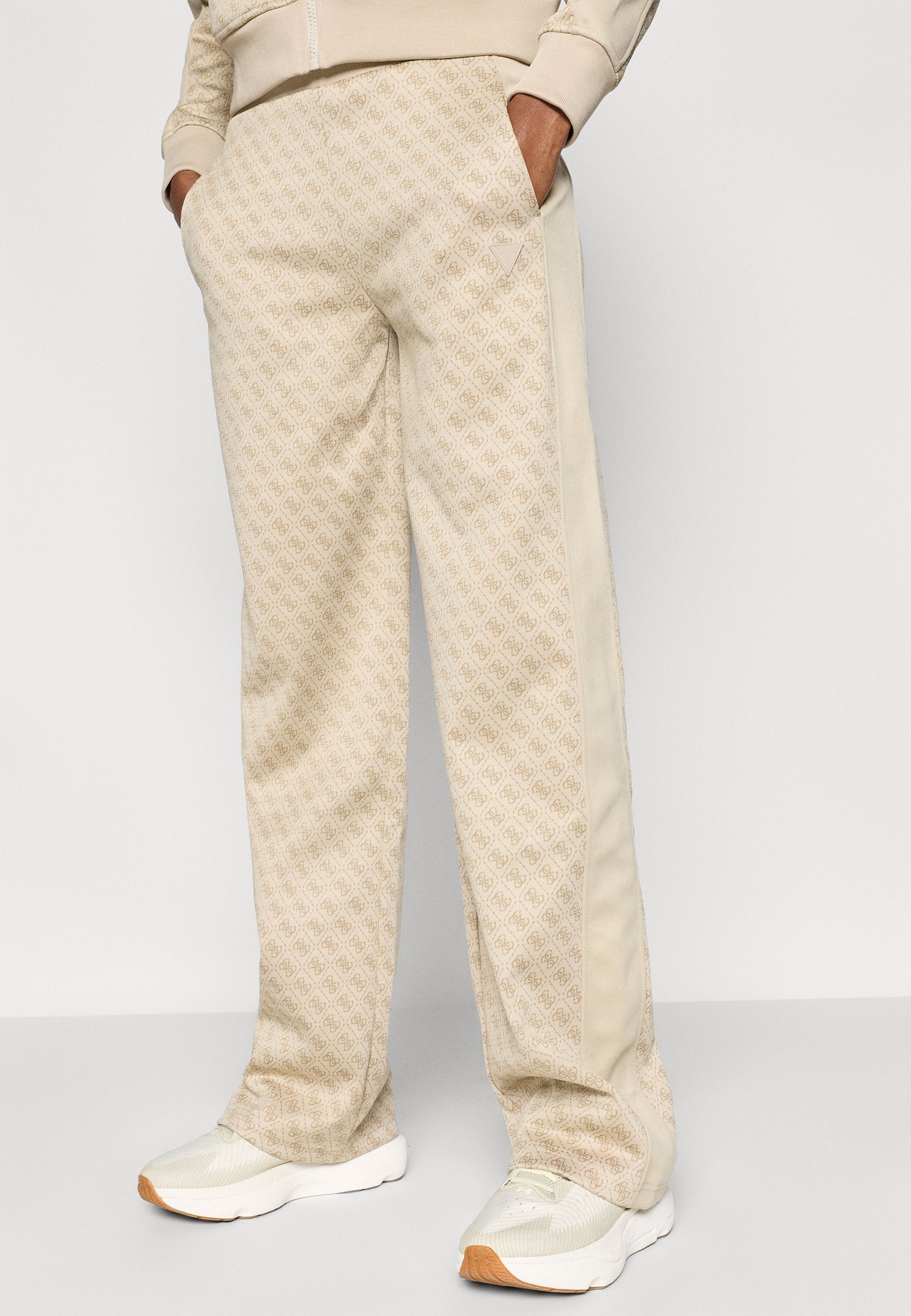 MAYA WIDE LEG PANTS - Tracksuit bottoms - beige