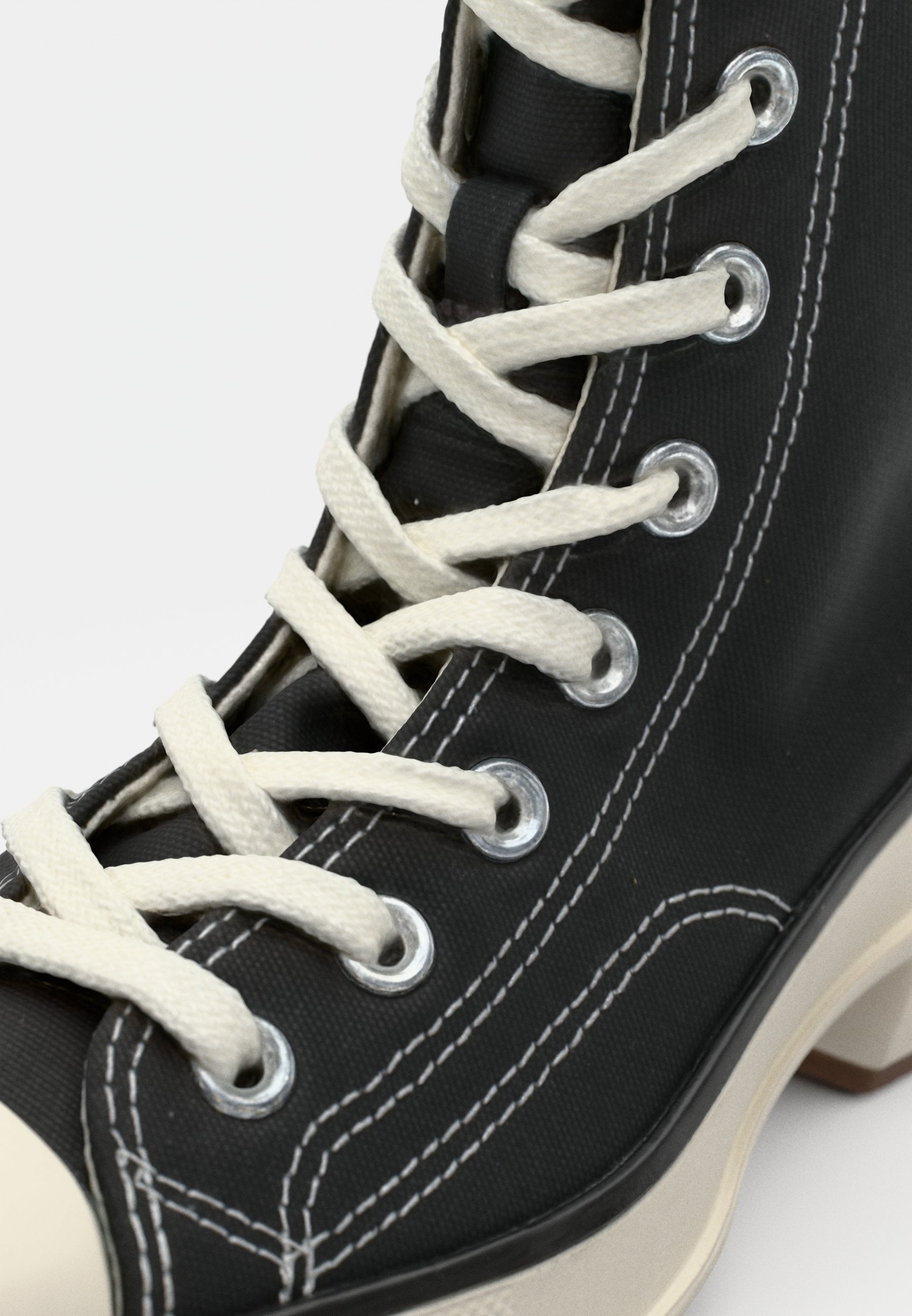 CHUCK 70 DE LUXE POINTED - Yüksek bilekli spor ayakkabı - siyah/beyaz