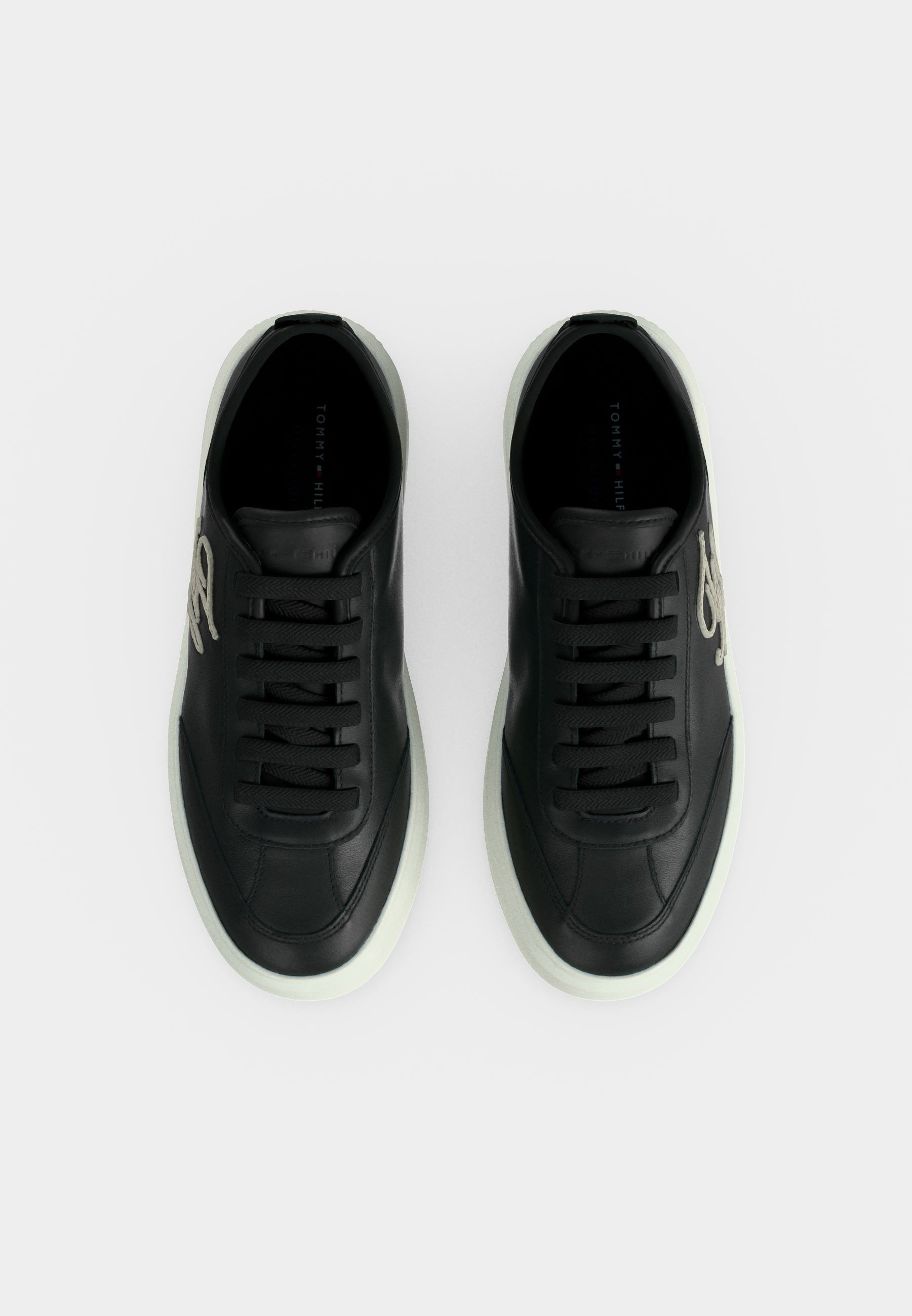 ICON LIGHT - Trainers - black