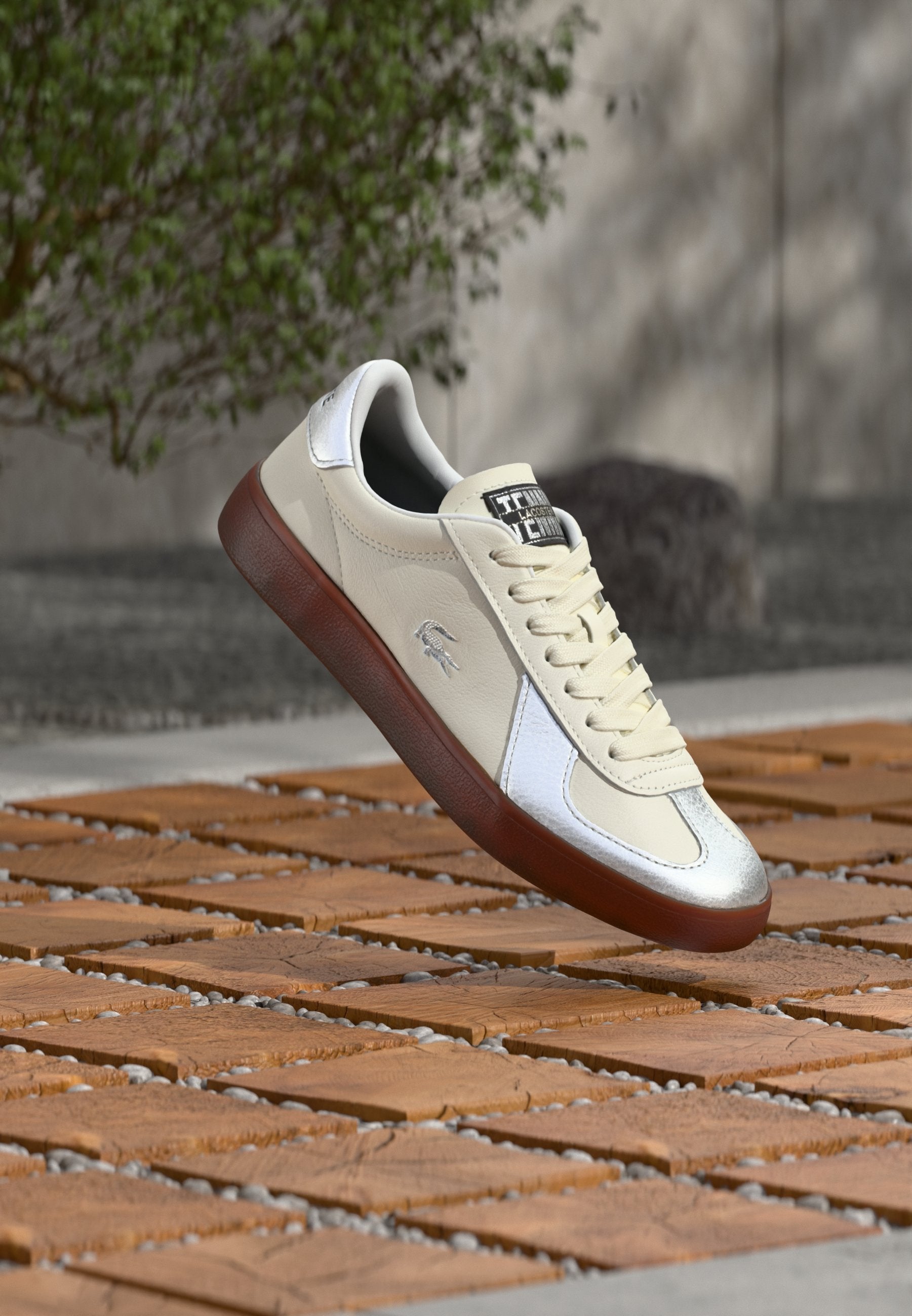 BASESHOT PRO 126 - Trainers - off white/silver-coloured