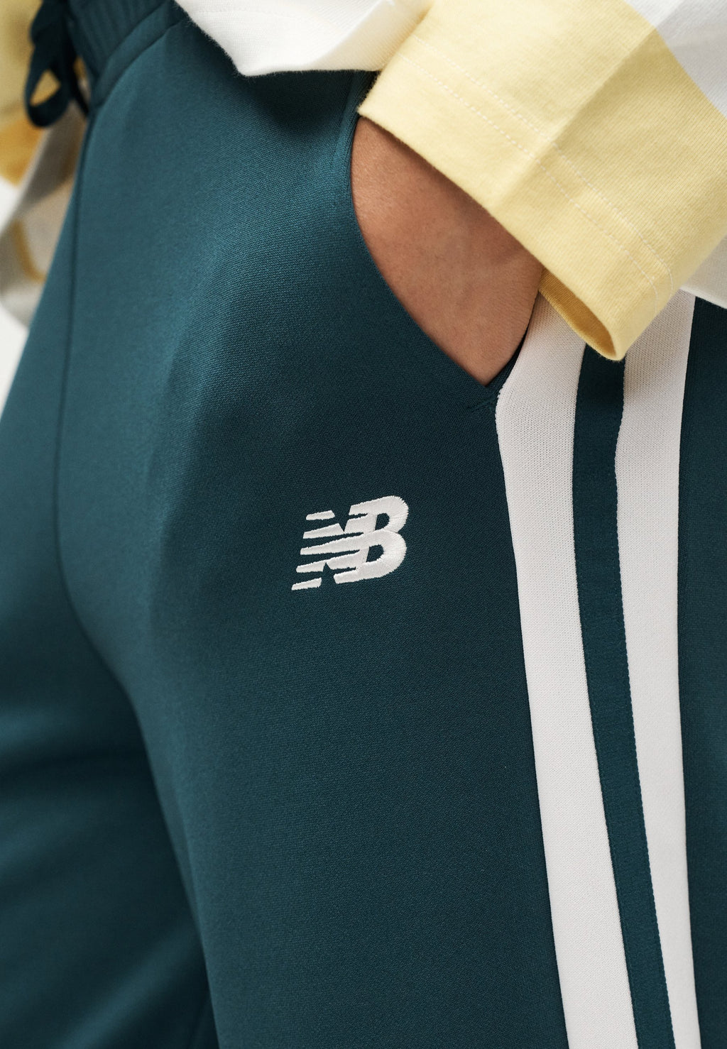 INTERLOCK PANT - Tracksuit bottoms - medusa green