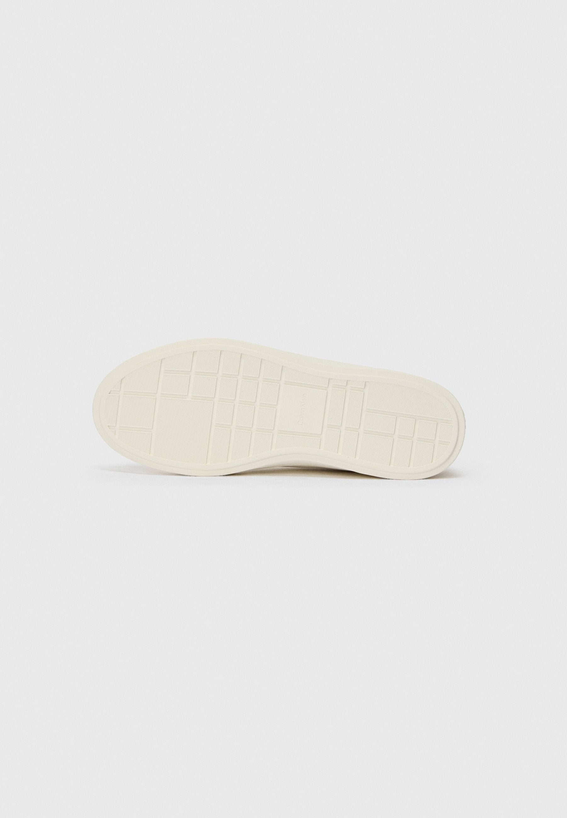 LOW PRO CUPS - Trainers - white