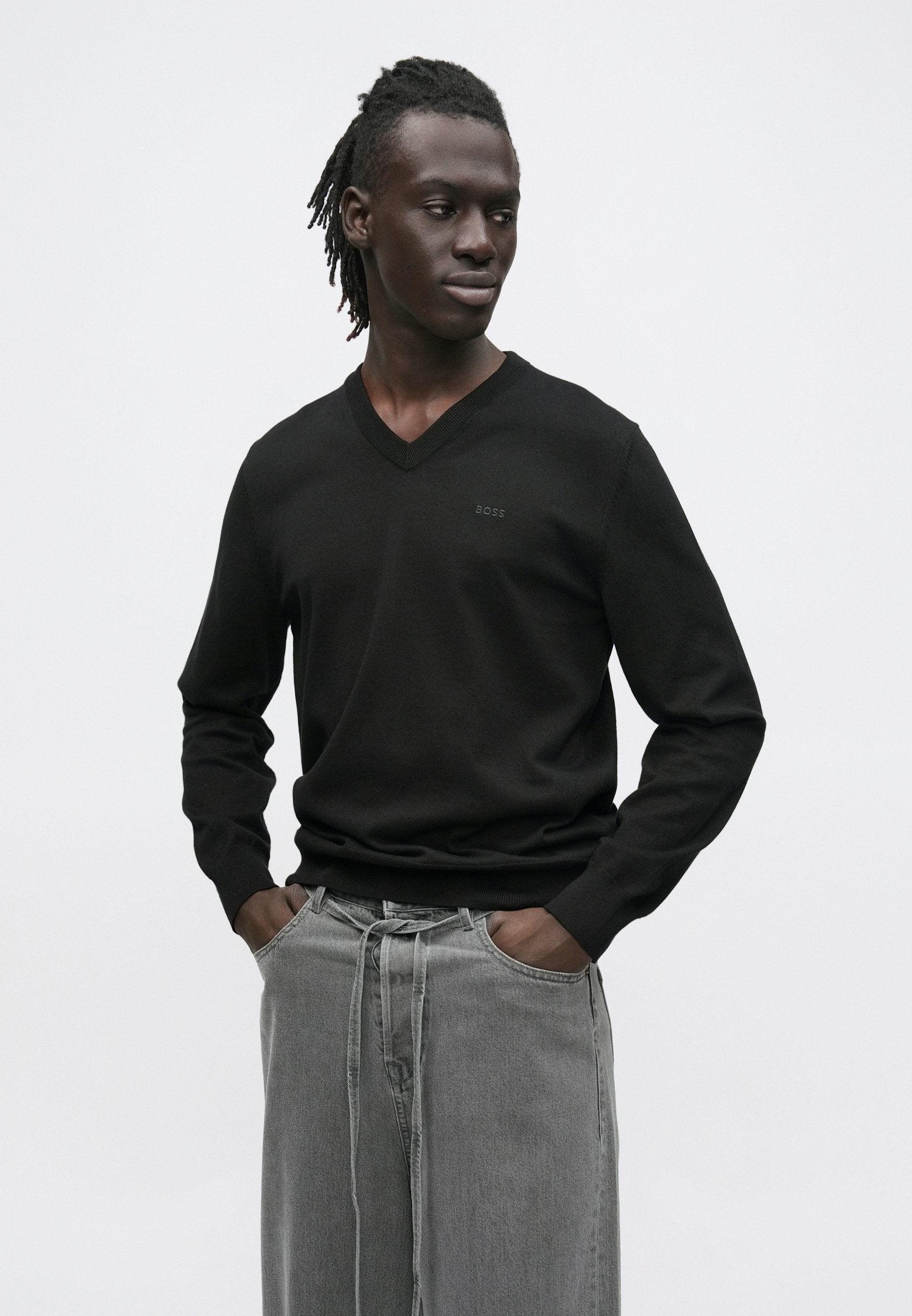 UPACELLO-L - Jumper - black