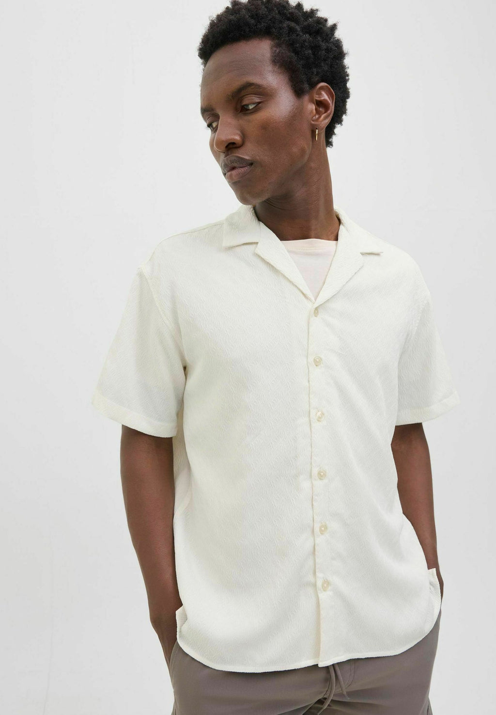 Resort Relaxed Fit - Shirt - cloud dancer