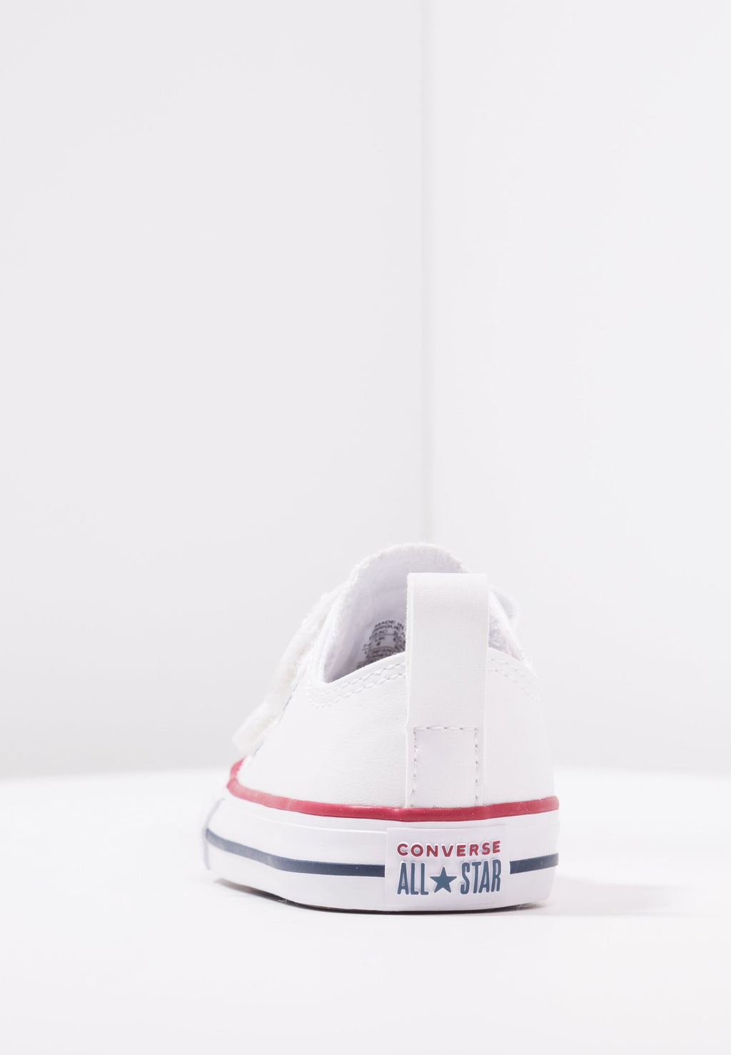 CHUCK TAYLOR ALL STAR 2V - Trainers - white