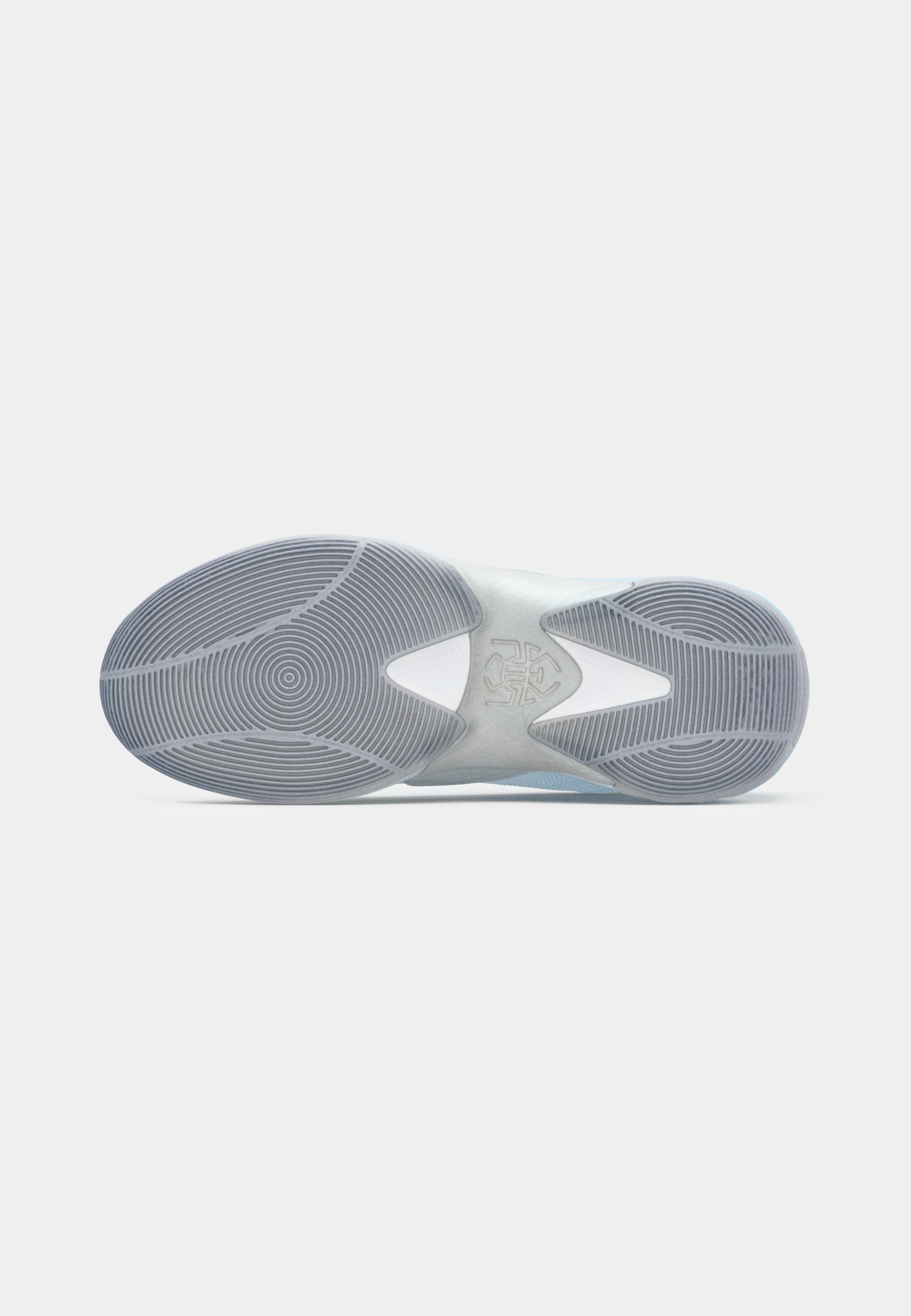 D.O.N. ISSUE 7 - Chaussures de basketball - bleu ciel/blanc chaussures/argent métallisé