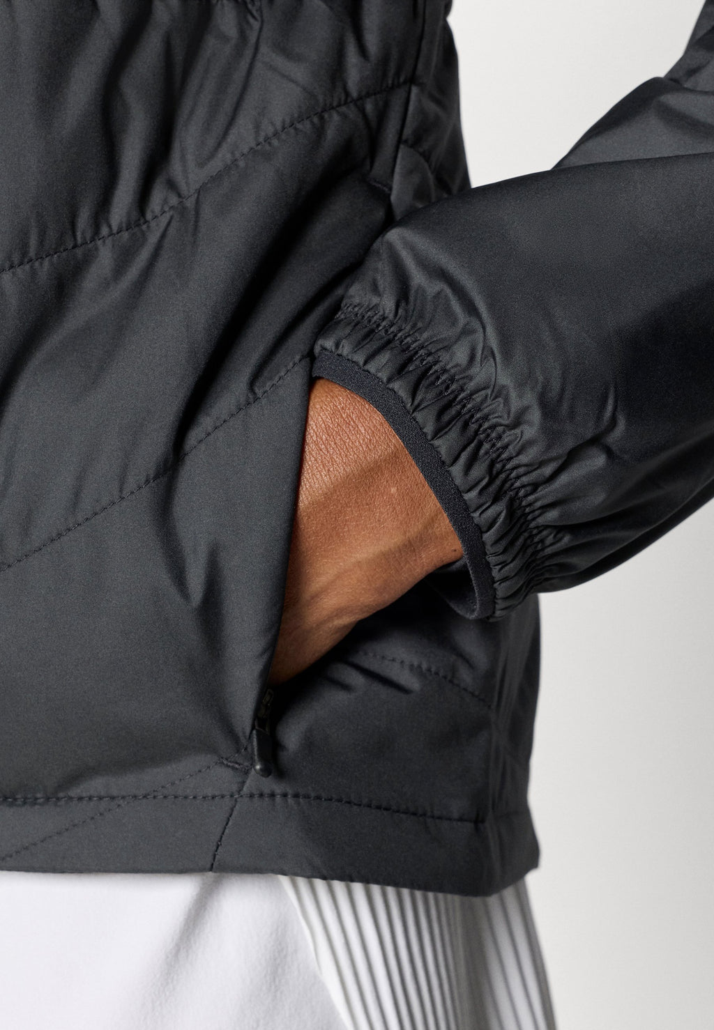 SWIFT - Running jacket - black/reflective silver-coloured