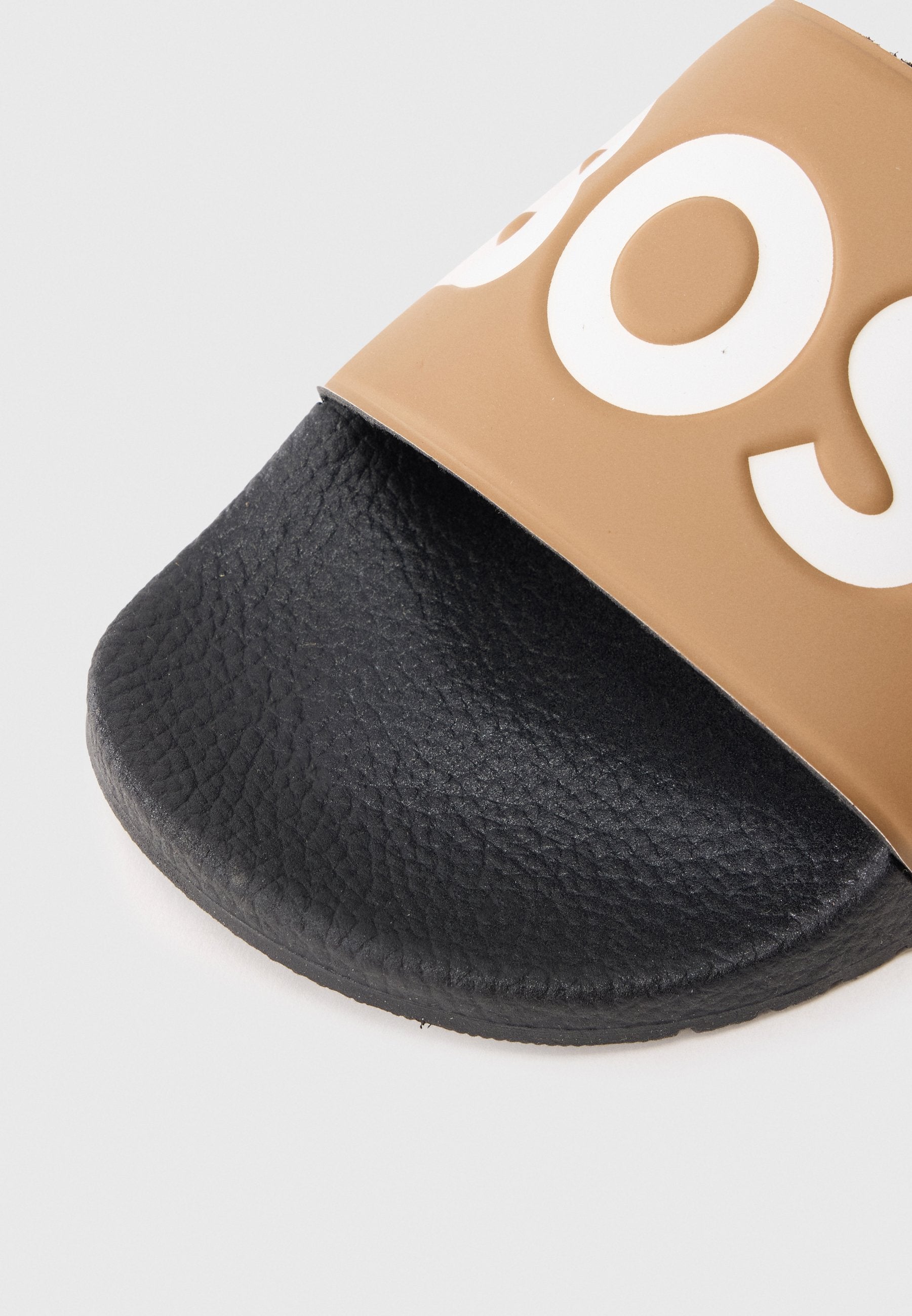 ARYEH_SLID_NPVLG - Mules - light brown