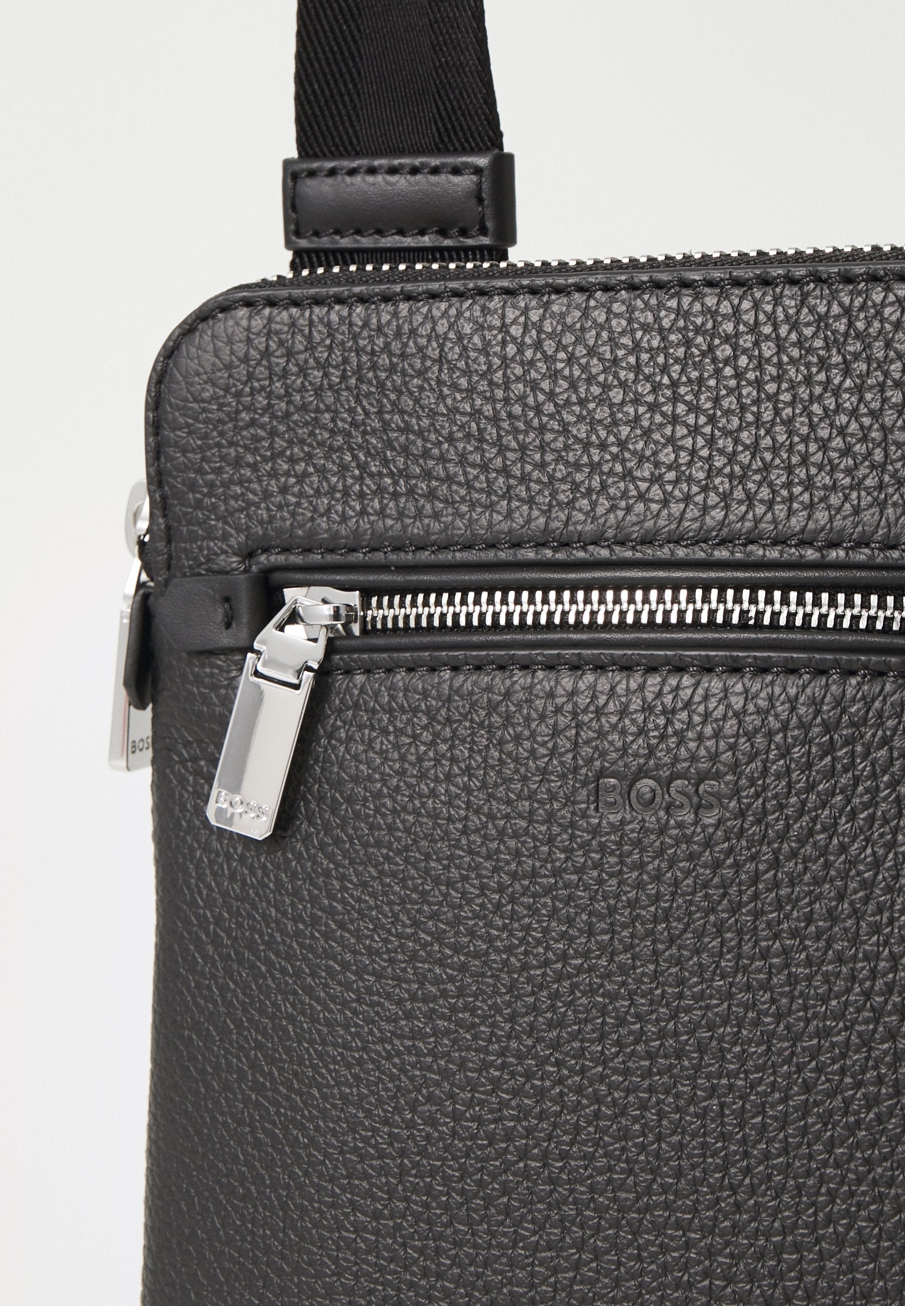 NEW CROSSTOWN ENVEL - Cross body bag - black