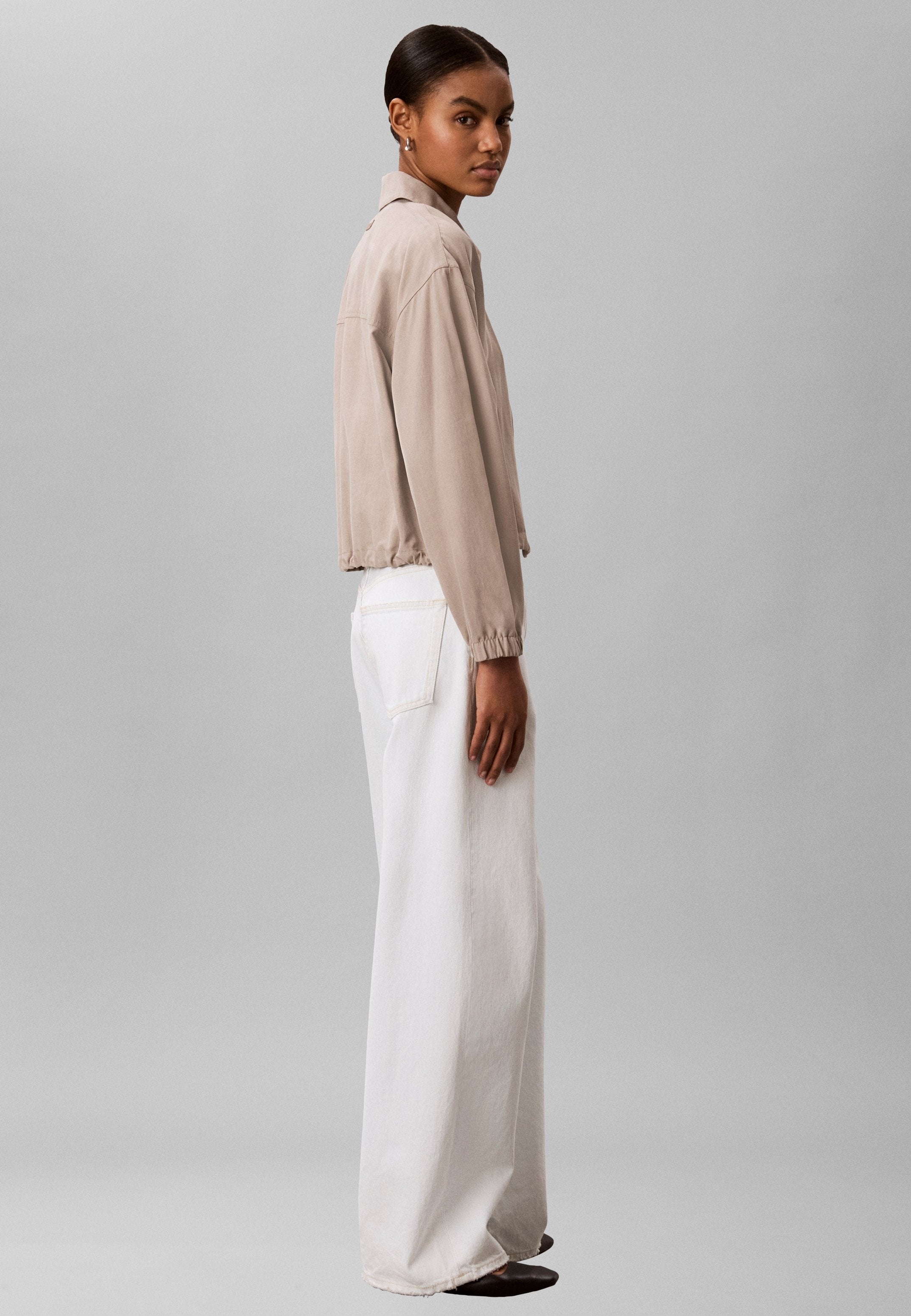 Bomber Jacket - roasted cashew