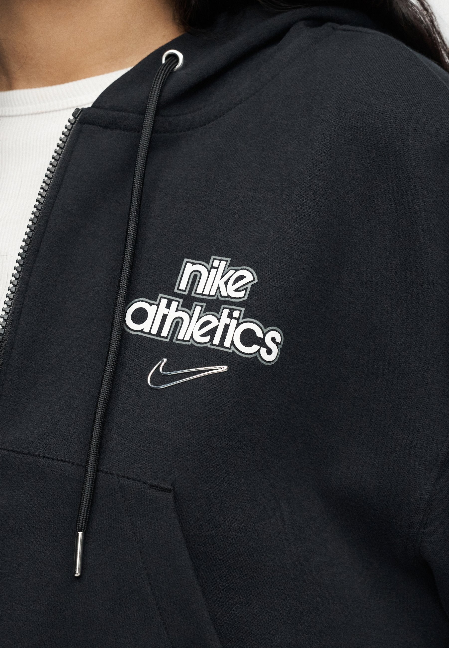 Zip-up sweatshirt - black