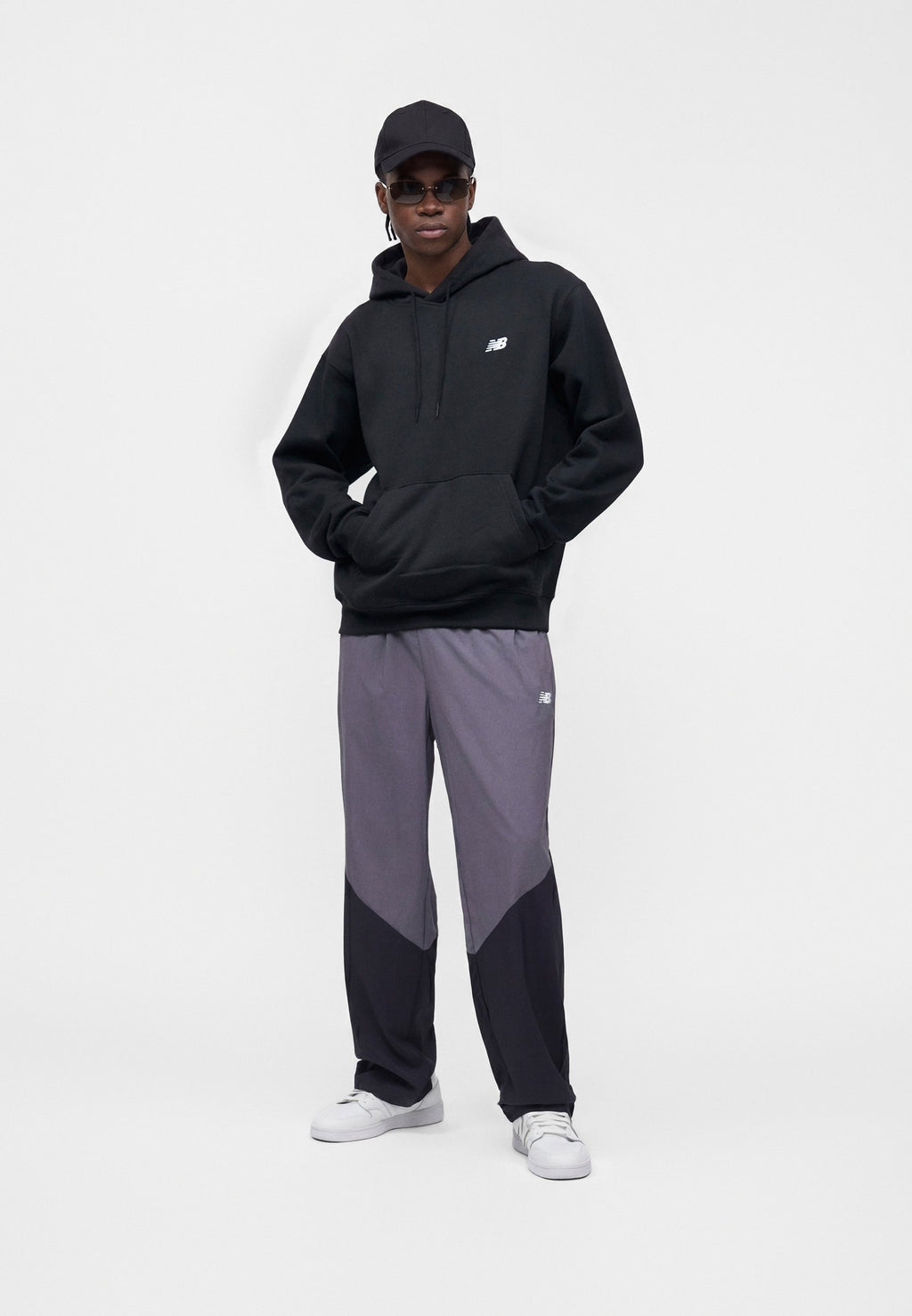 SPORT ESSENTIALS HOODIE UNISEX - Hoodie - black