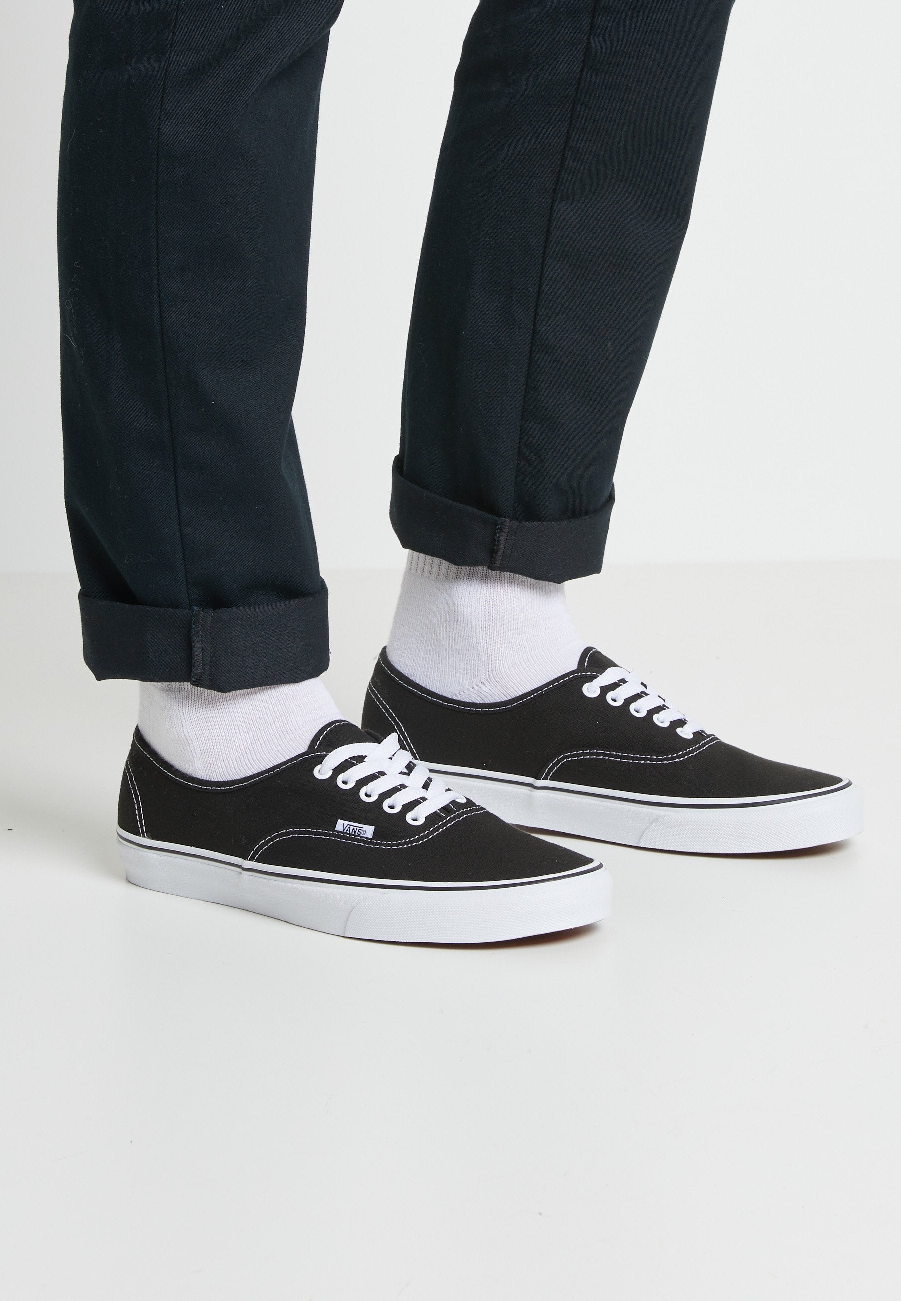 U AUTHENTIC - Trainers - black