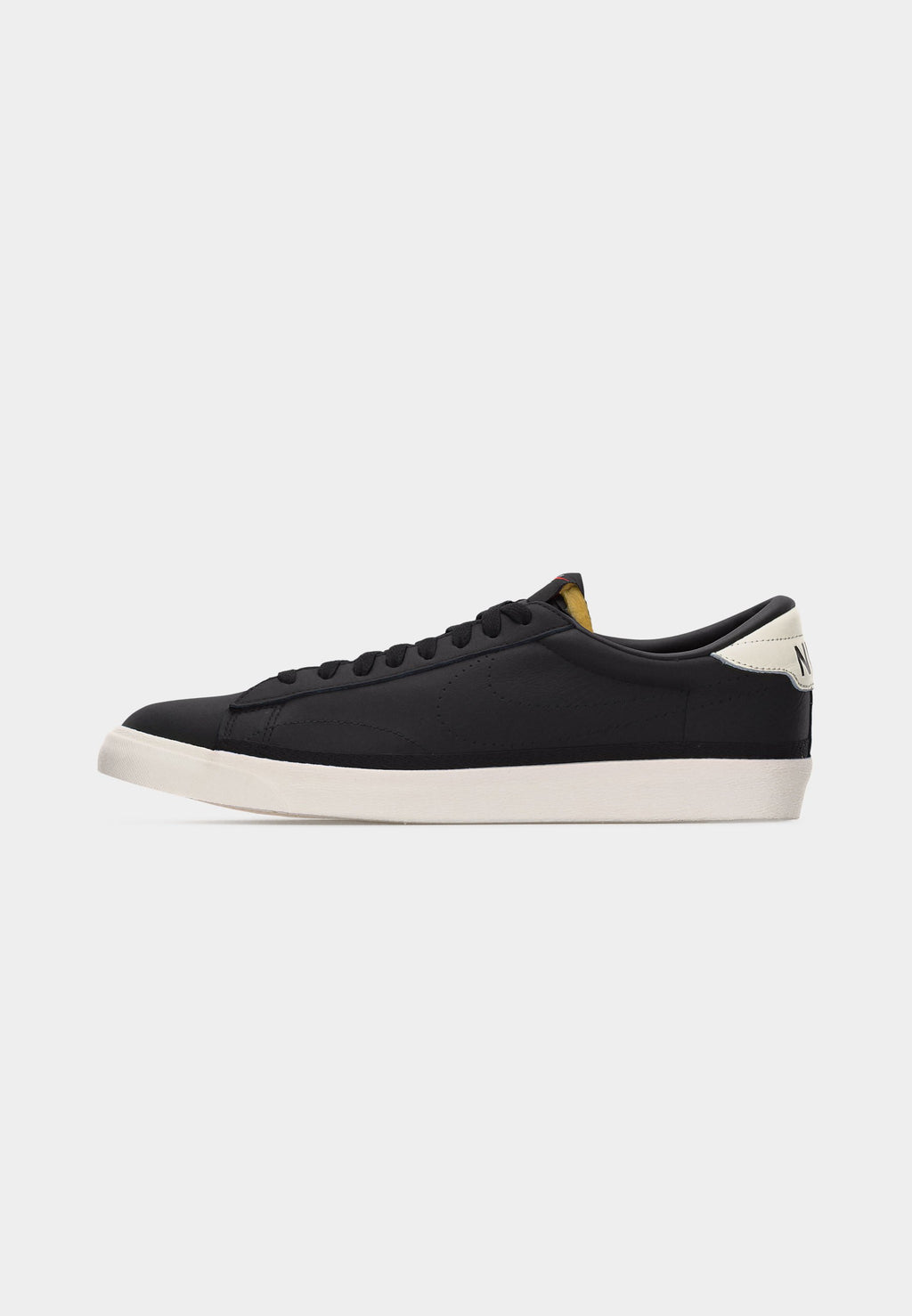 TENNIS CLASSIC SMASH UNISEX - Trainers - black/sail/team orange