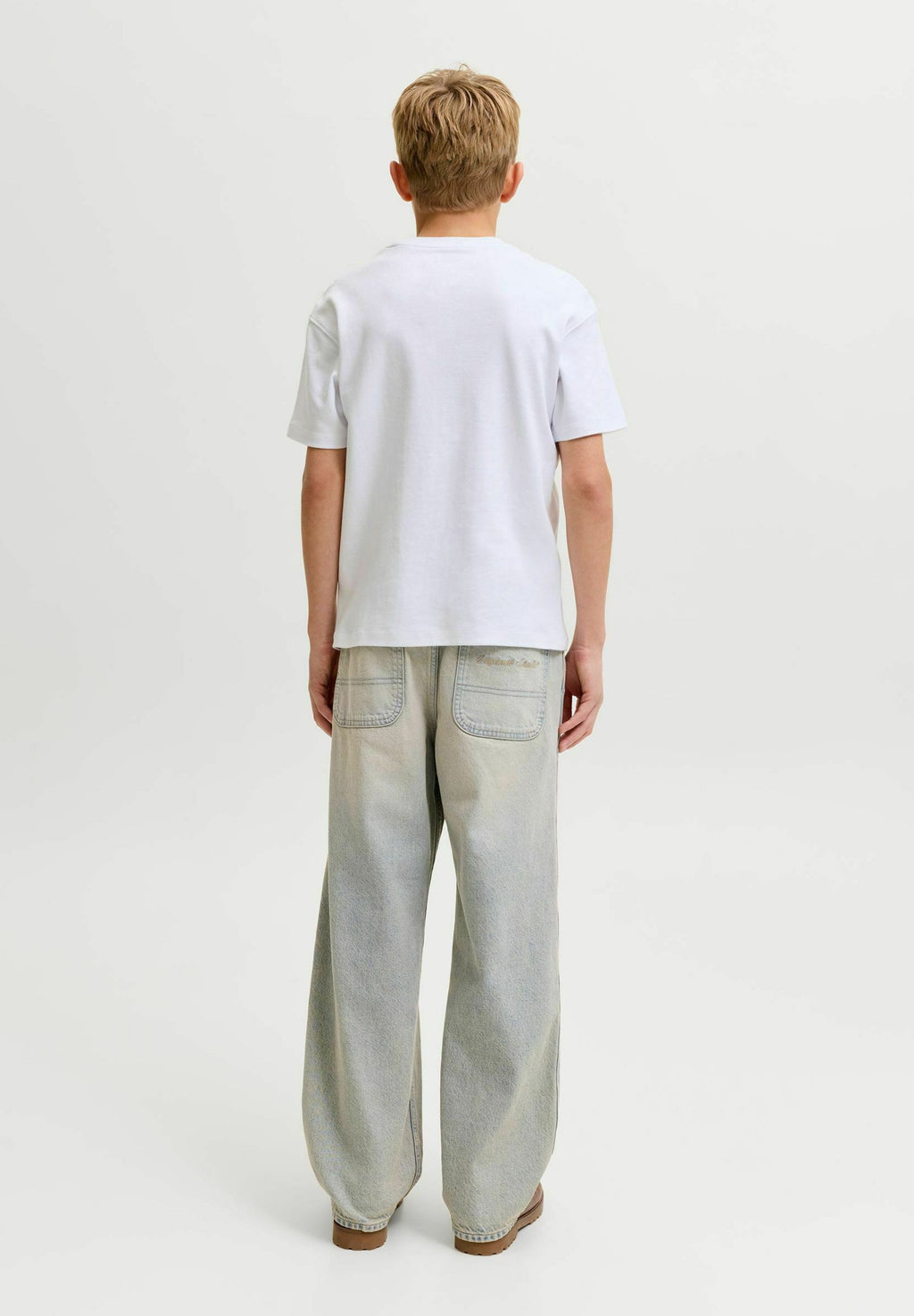 gy fit JJIALEX JJNORREBRO SQ 502 JNR Junior - Straight leg jeans - light blue denim