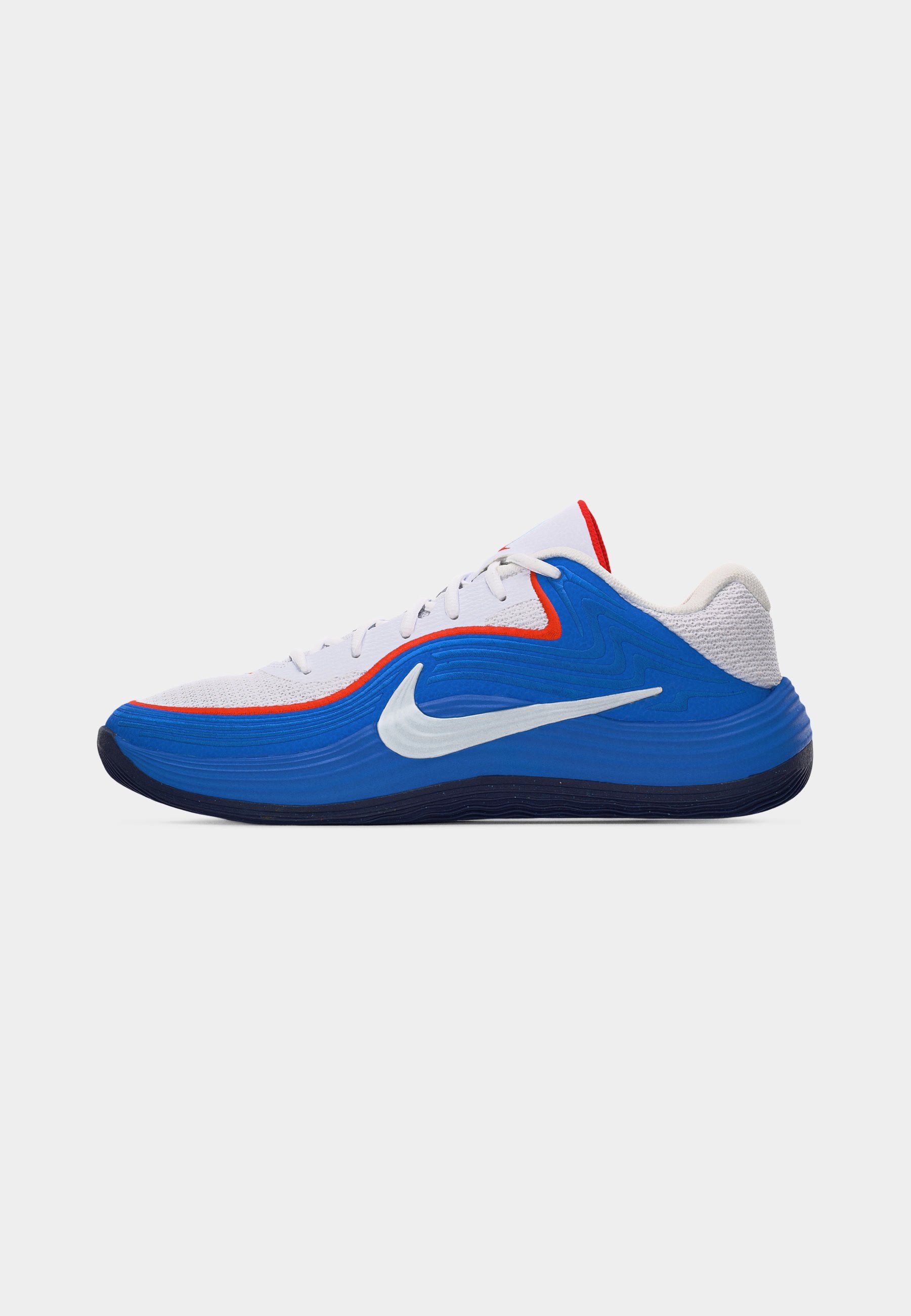 PRECISION 8 LOW UNISEX - Basketball shoes - white/light photo blue/picante red