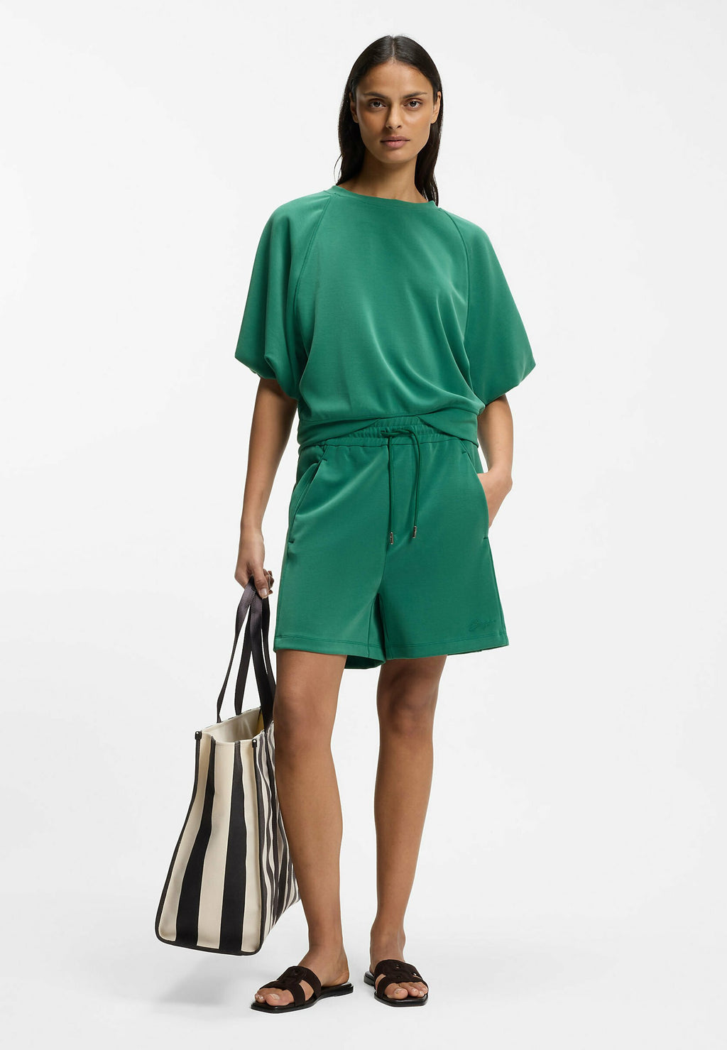 C_ETAMI - Basic T-shirt - dark green two