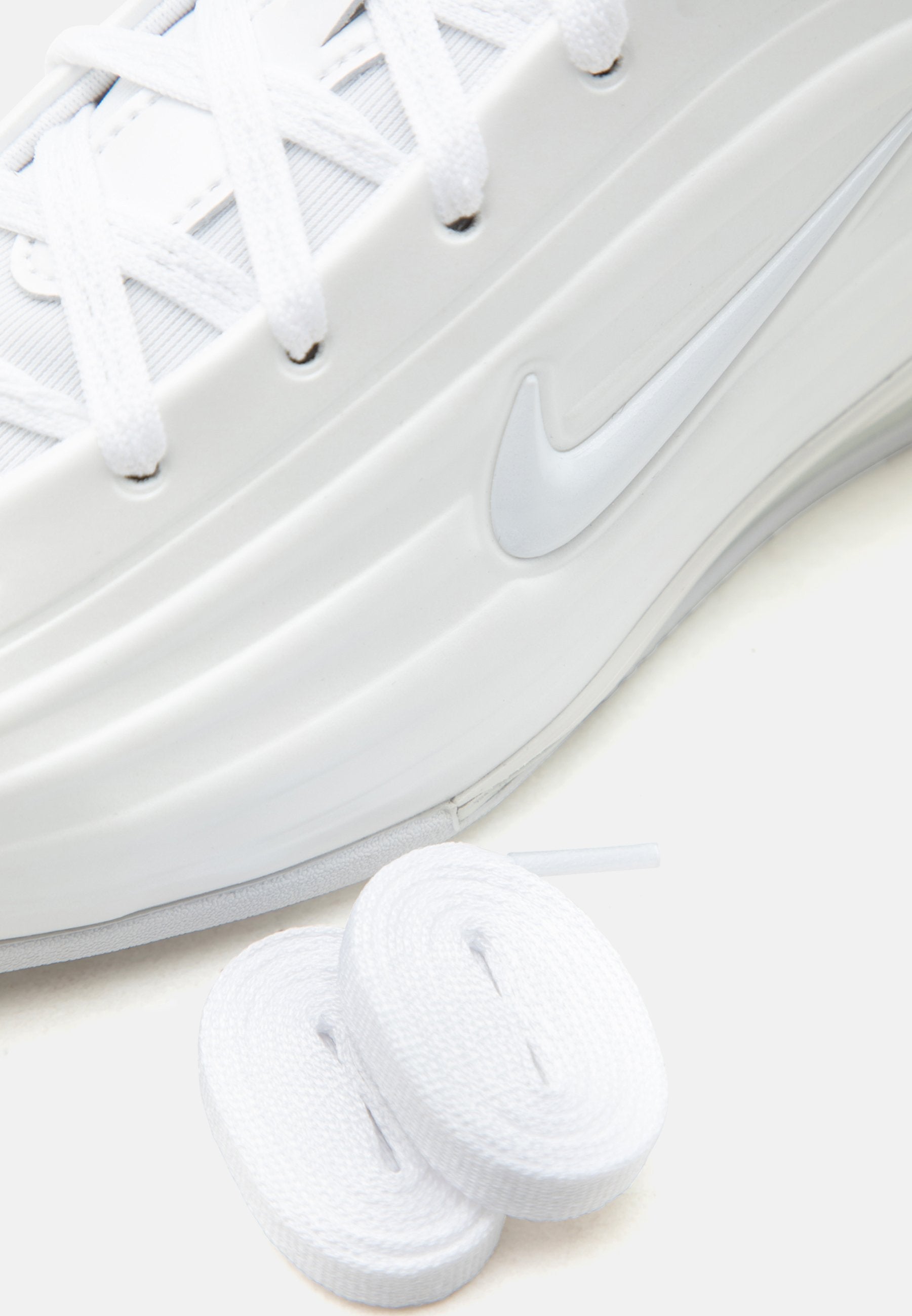 SHOX Z - Trainers - white/summit white/metallic silver-coloured