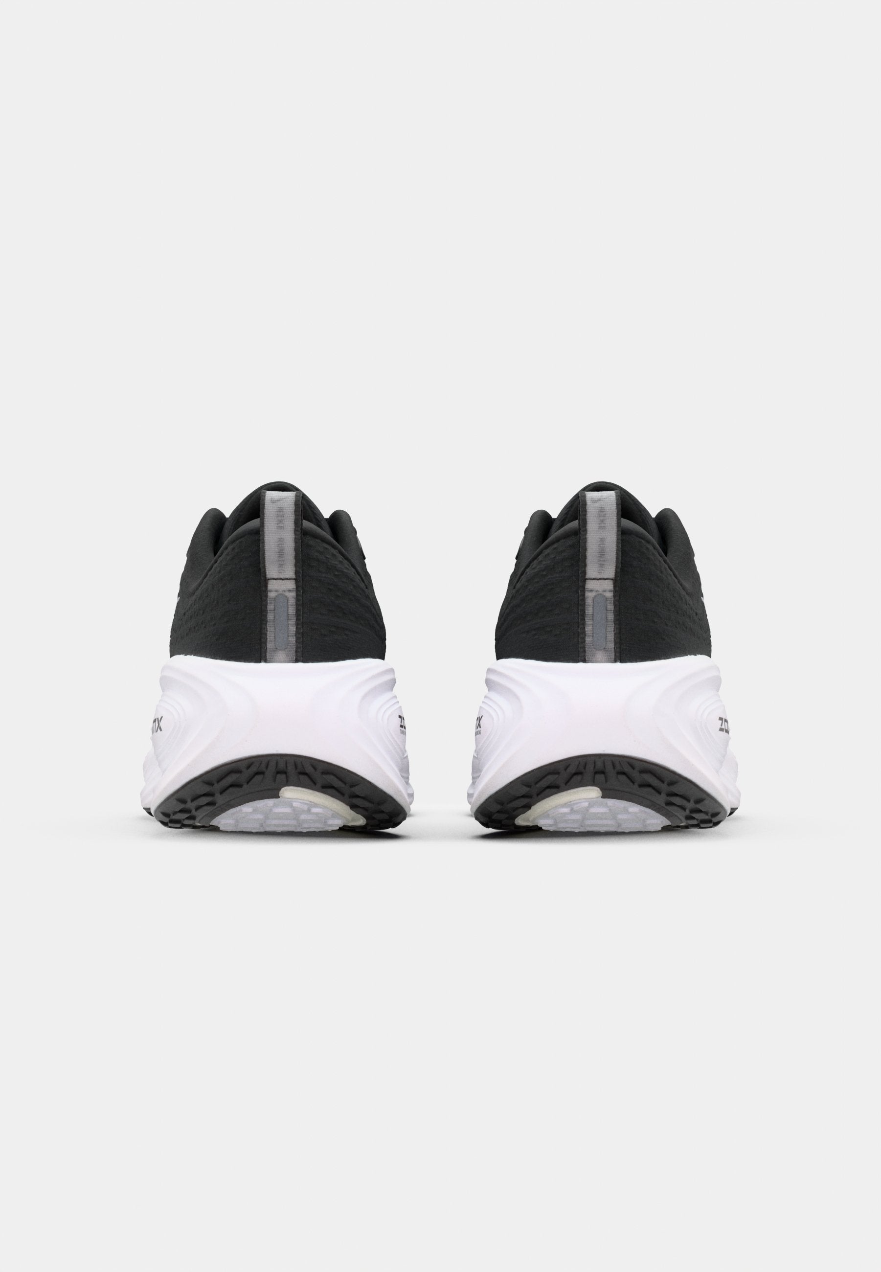 VOMERO PLUS - Road running shoes - black/white/cool grey/metallic dark grey/summit white