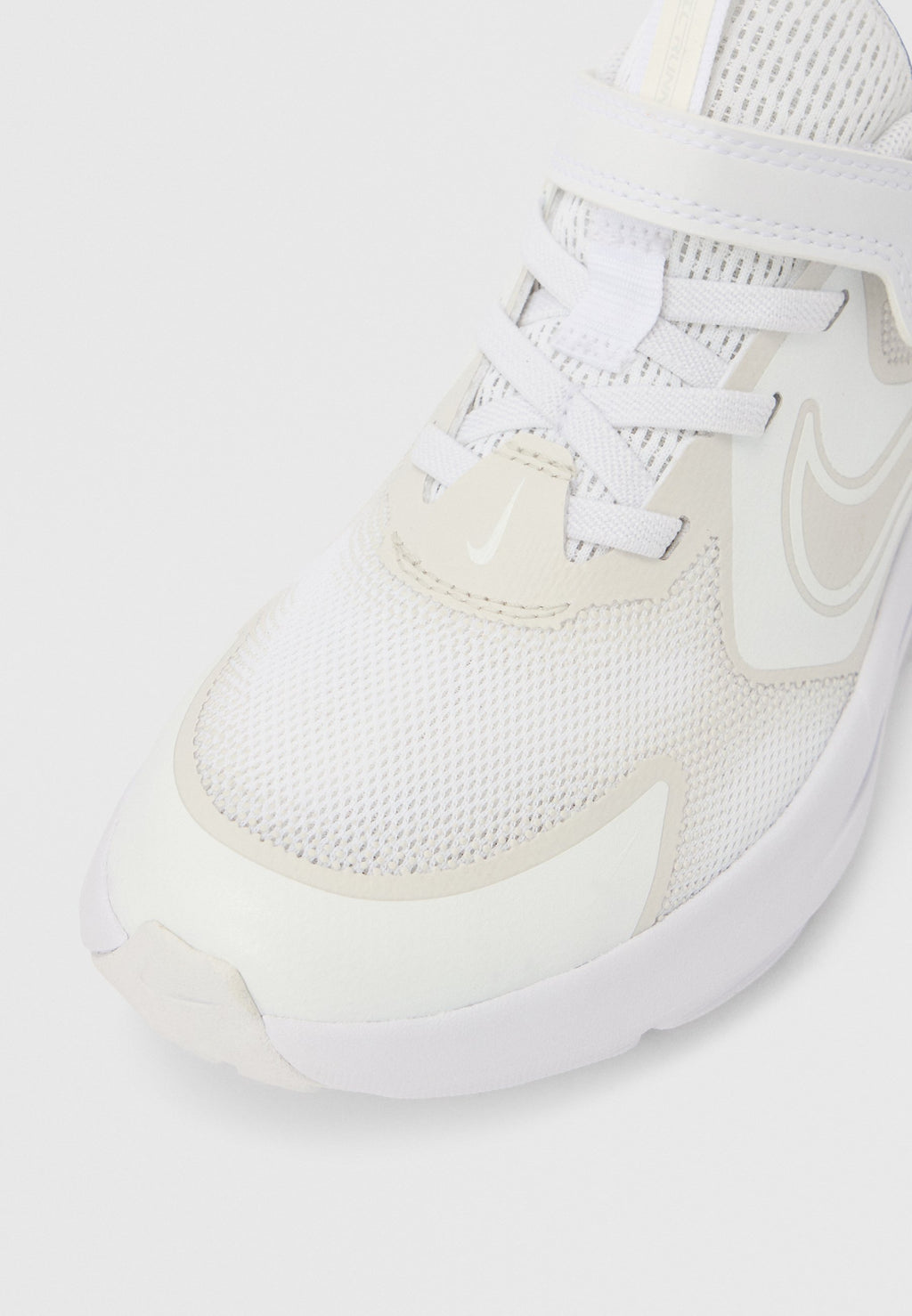 COSMIC RUNNER - Road running shoes - white/platinum-coloured
