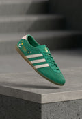 GAZELLE LO PRO W X LIBERTY - Trainers - bold green/off white