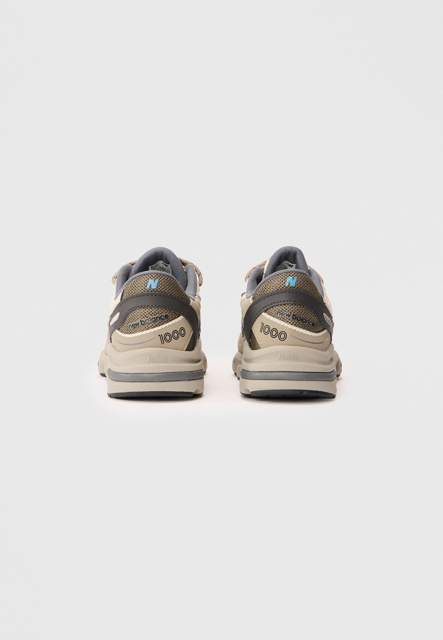 1000 UNISEX - Trainers - dockside