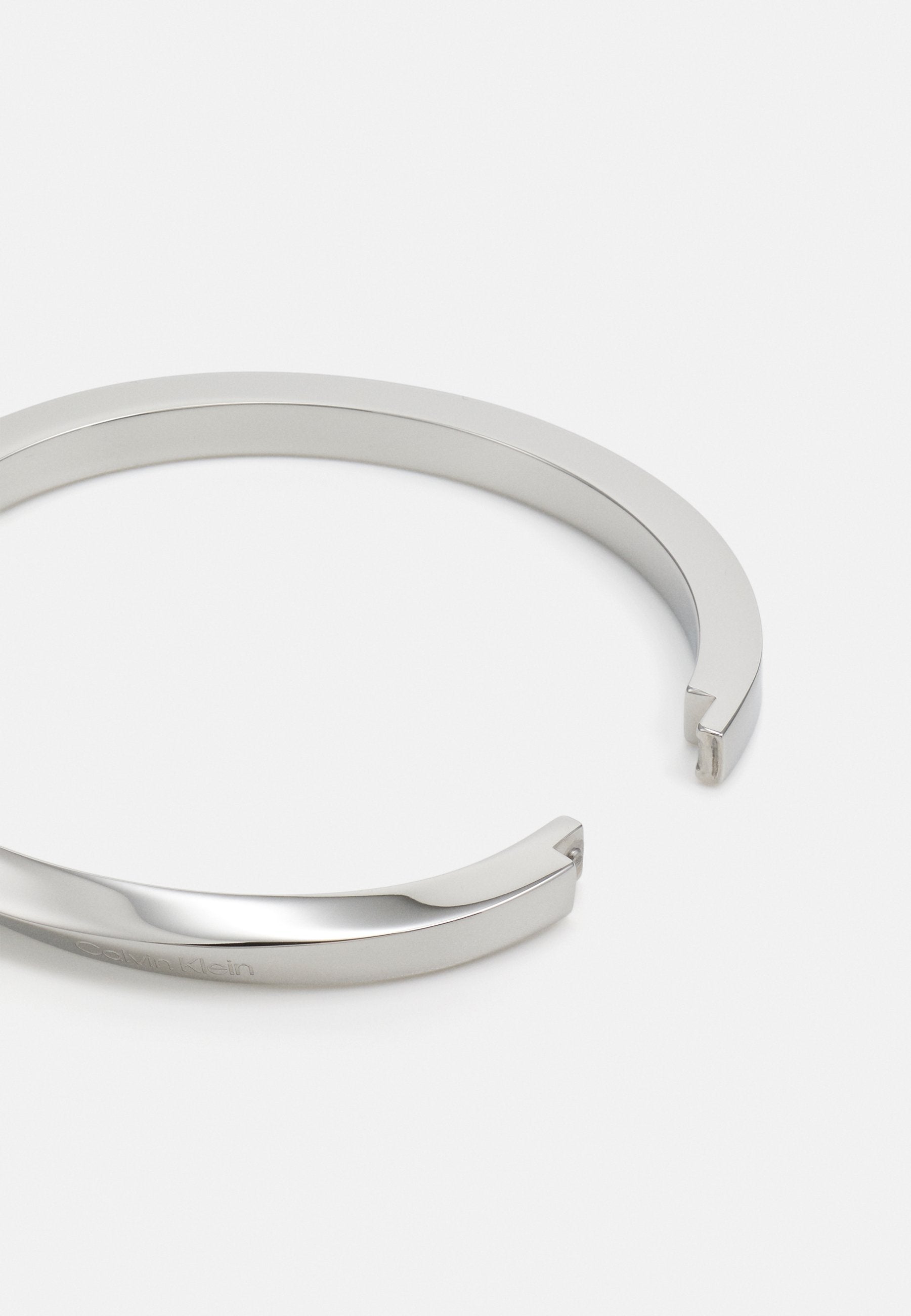 POLISHED HINGED BANGLE BRACELET - Bracelet - silver-coloured