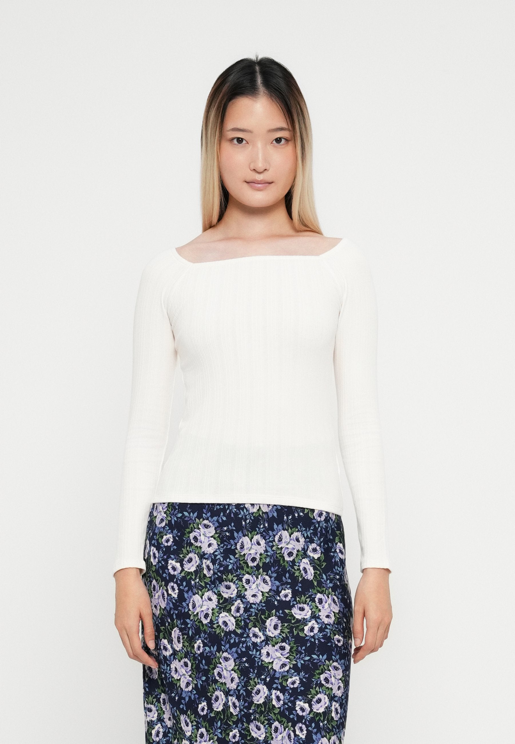 Long sleeved top - ivory frost