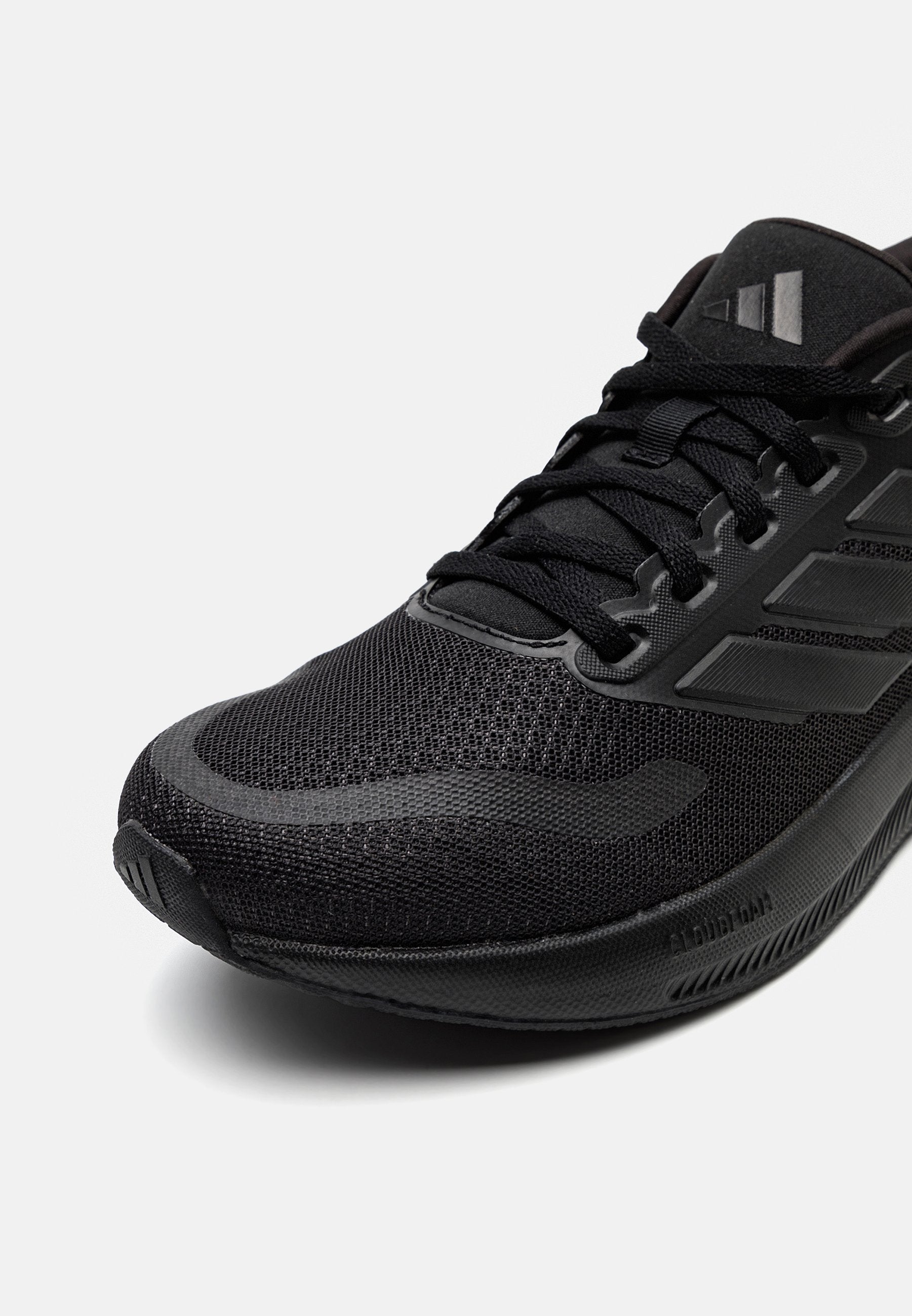 RUNFALCON 5 W - Road running shoes - core black