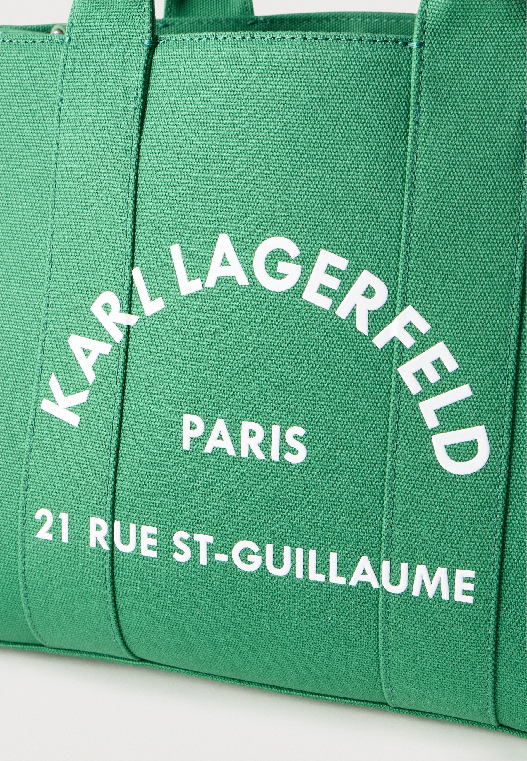 SAC FOURRE-TOUT CARRÉ MOYEN - vert végétal