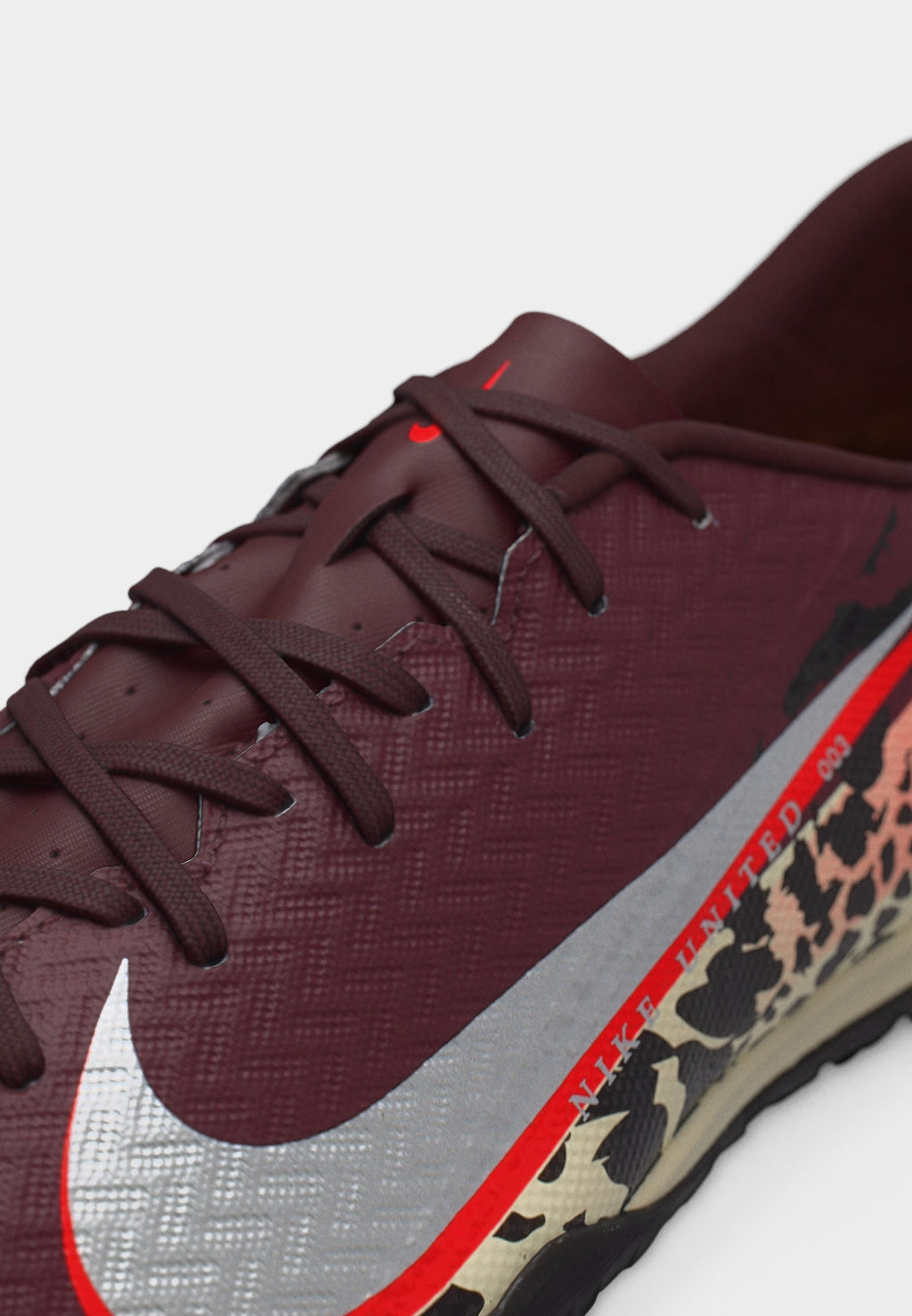 MERCURIAL VAPOR 16 ACADEMY UNITED TF UNISEX - Turf football boots - burgundy crush/metallic silver-coloured/university red/fossil