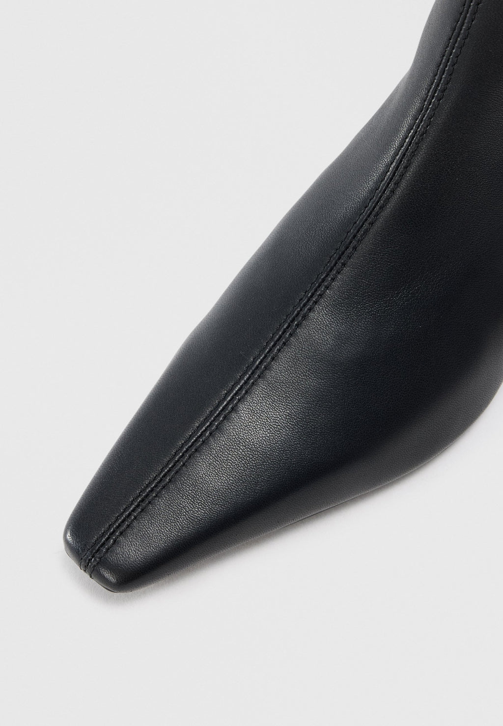 TH MONOGRAM PLAQUE LEATHER MID BOOTS - Classic ankle boots - black