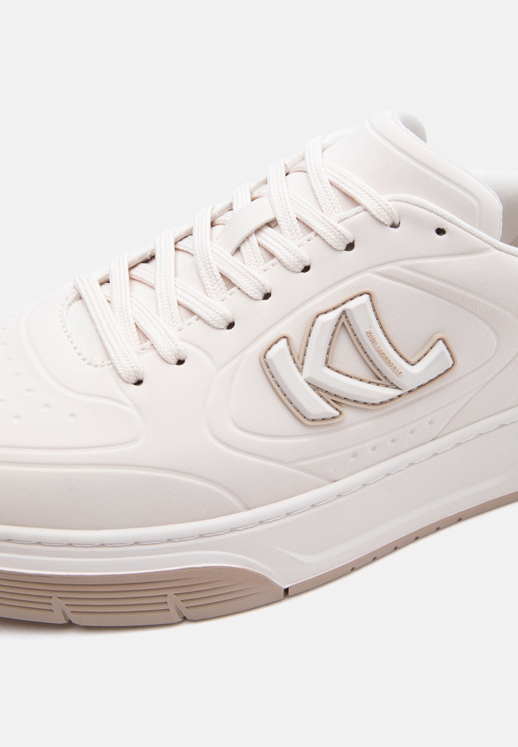 KOURTNEY SKUBA EMBOSS - Trainers - off white