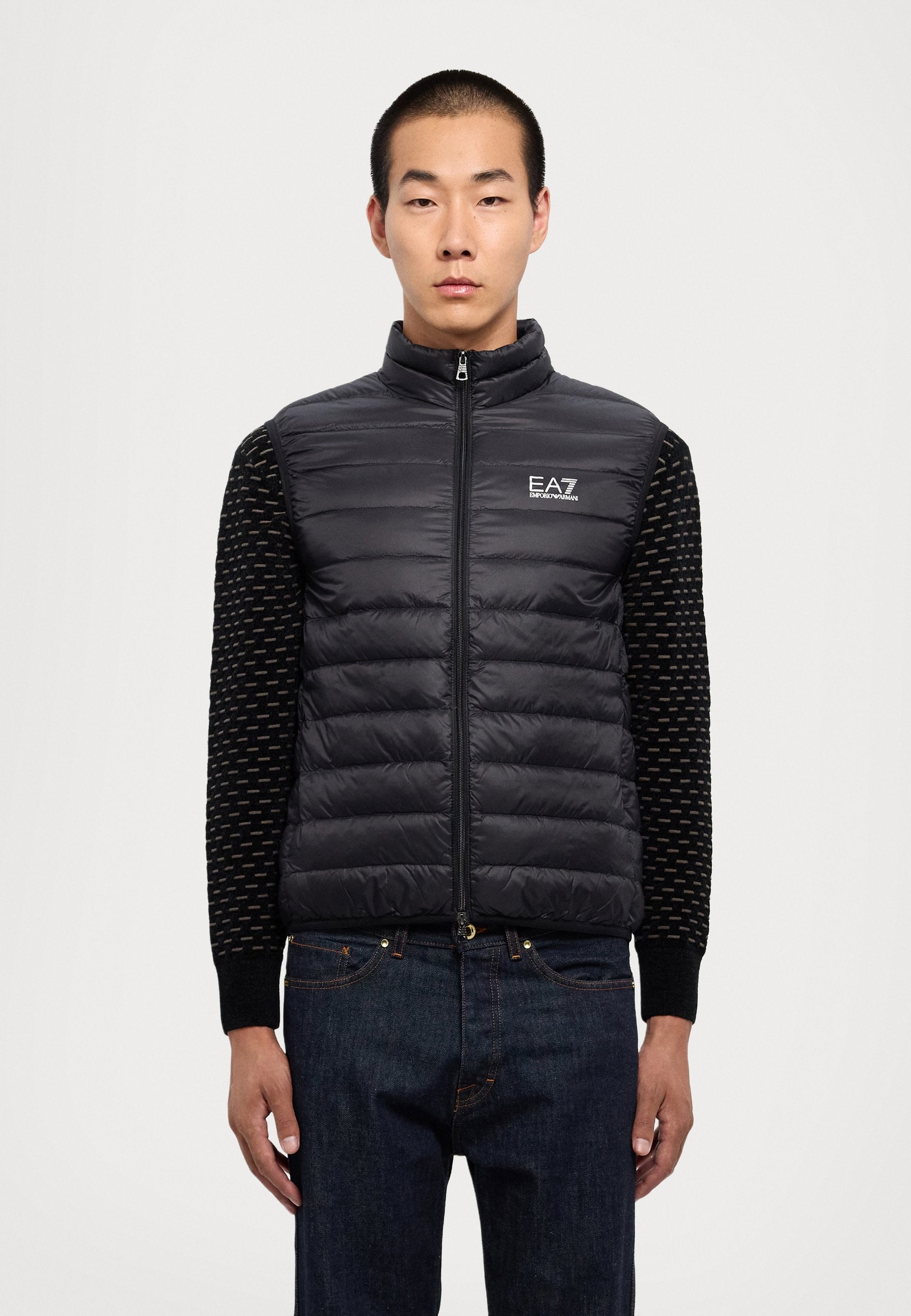 TRAIN CORE UNISEX - Waistcoat - black