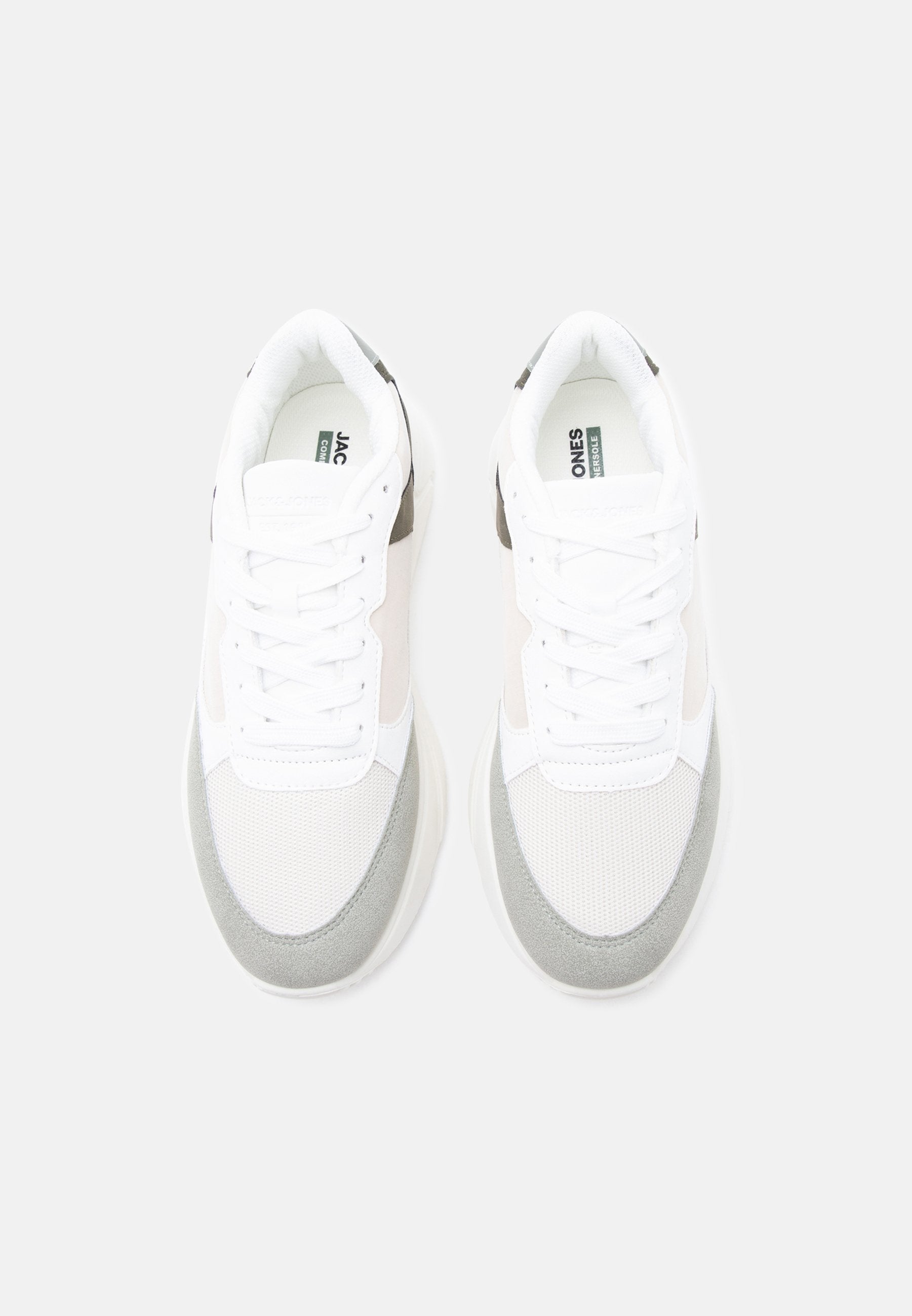 JFWASPIRE RUNNER - Trainers - white/seagrass/bronze green