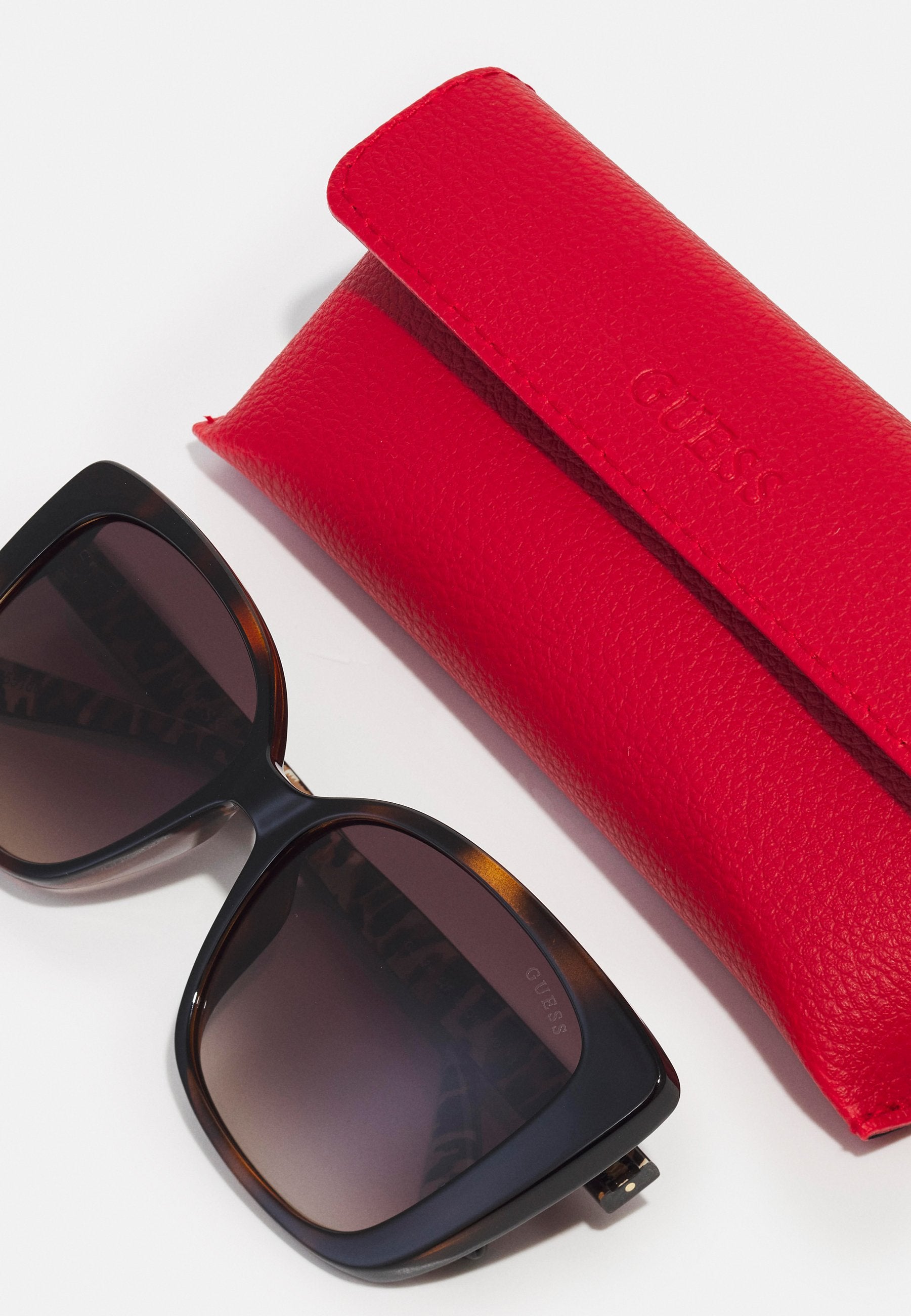 Sunglasses - brown